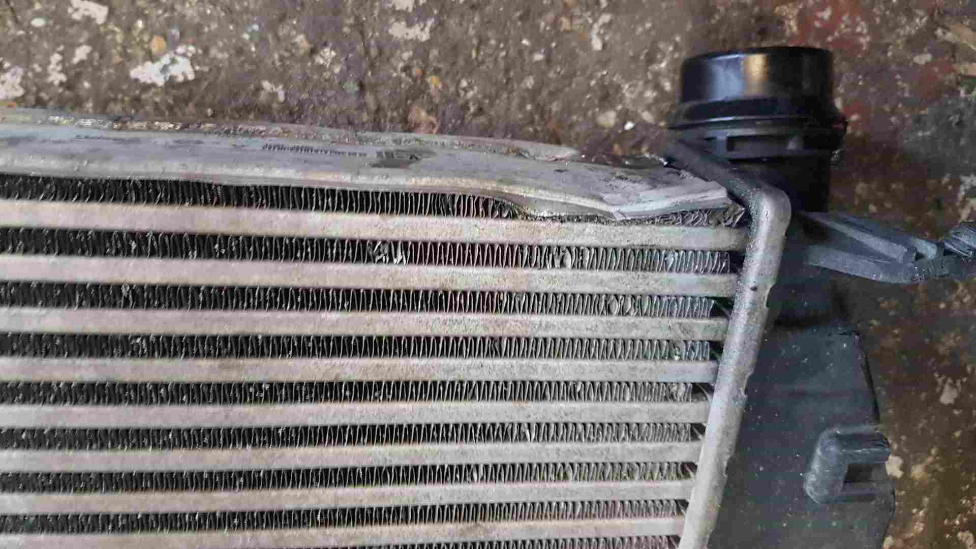 Thumb 4 Renault Kadjar MK1 2015-2018 1.5 DCI Turbo Intercooler K9K646 damaged 144614EA0A