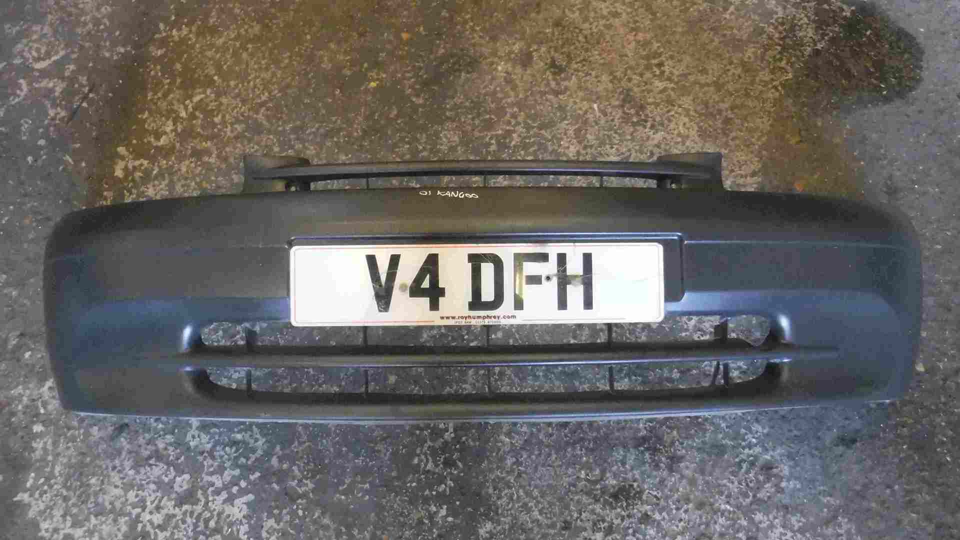 Renault Kangoo 1993-2003 Front Bumper Plain Black 7700307057