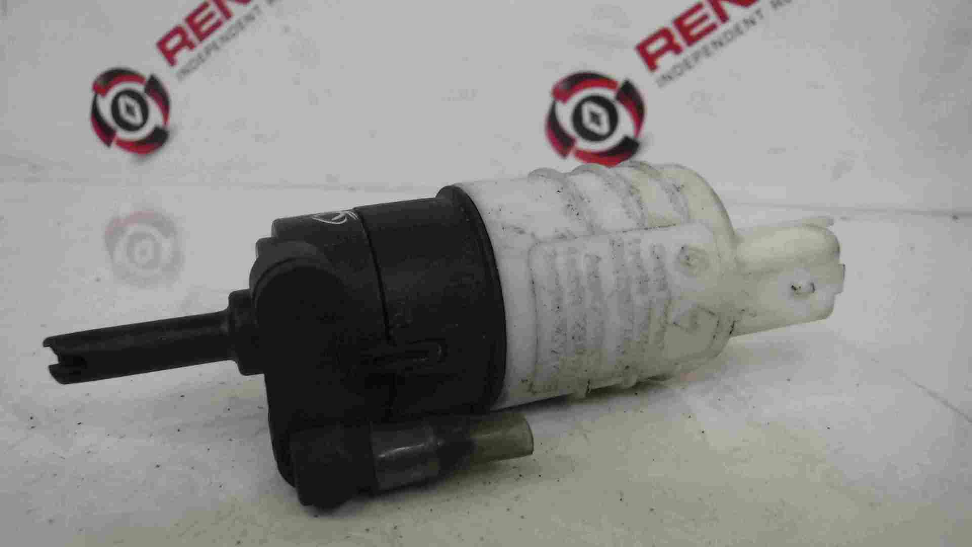 Renault Kangoo 1993-2003 Windscreen Washer Bottle Pump 7700431079