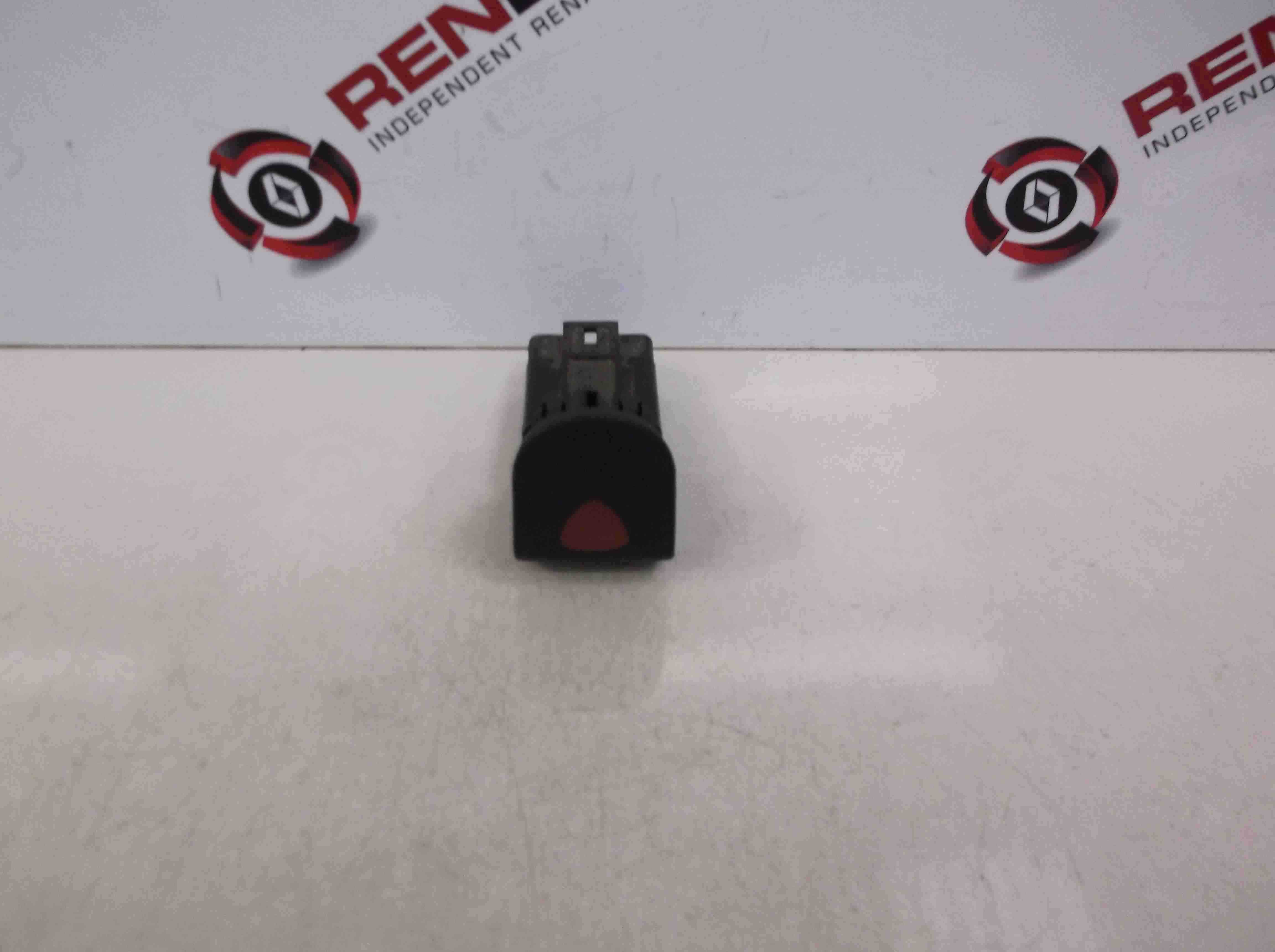 Renault Kangoo 1993-2007 Hazard Warning Switch 090307D