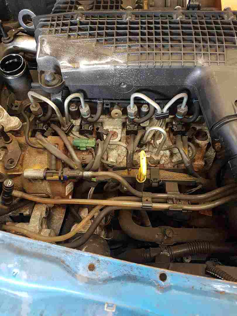 Thumb 3 Renault Kangoo 2001-2006 1.5 DCI Engine K9K 710