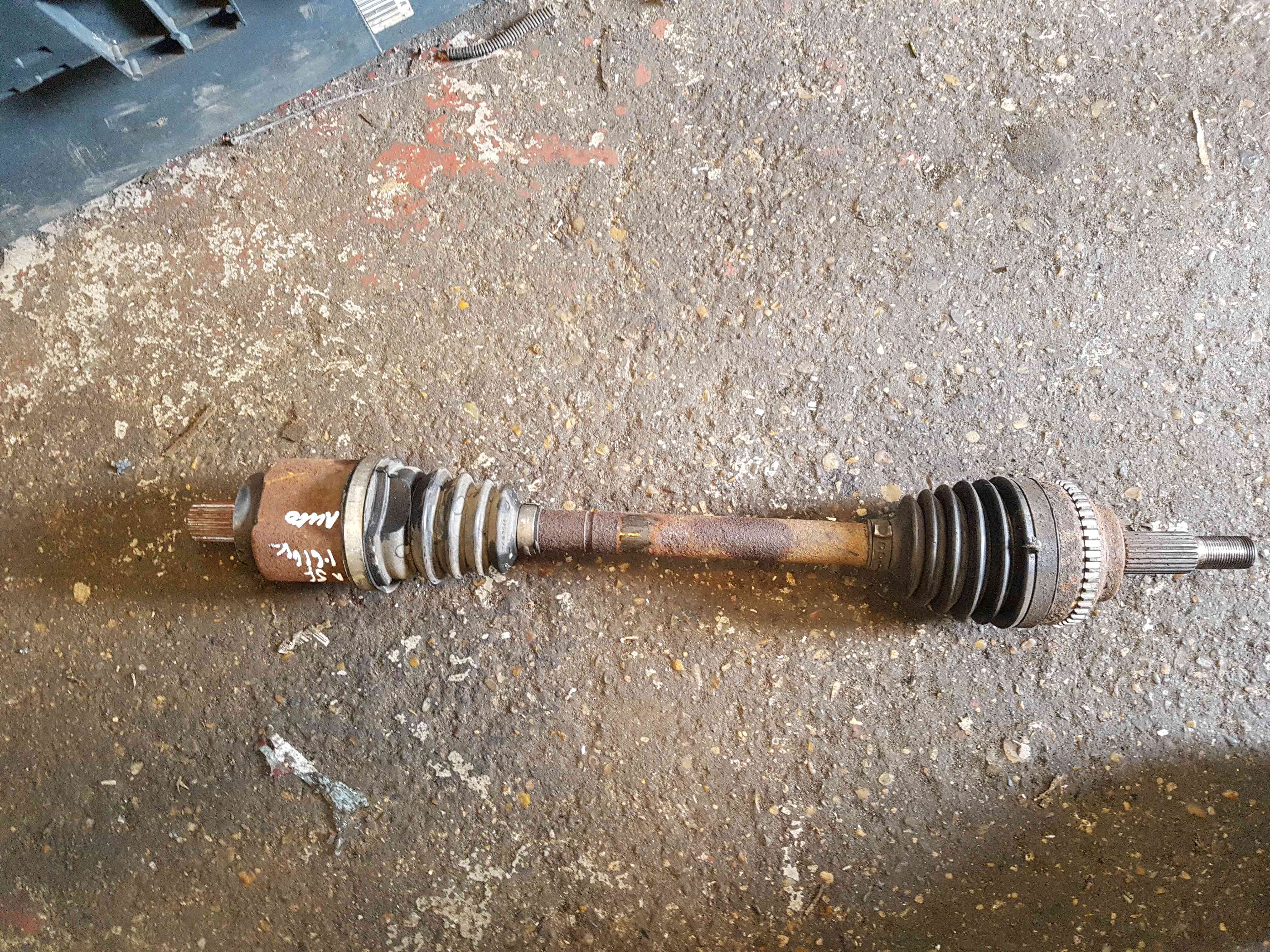 Renault Kangoo 2003-2007 1.6 16V Passenger NSF Front Driveshaft Automatic ABS
