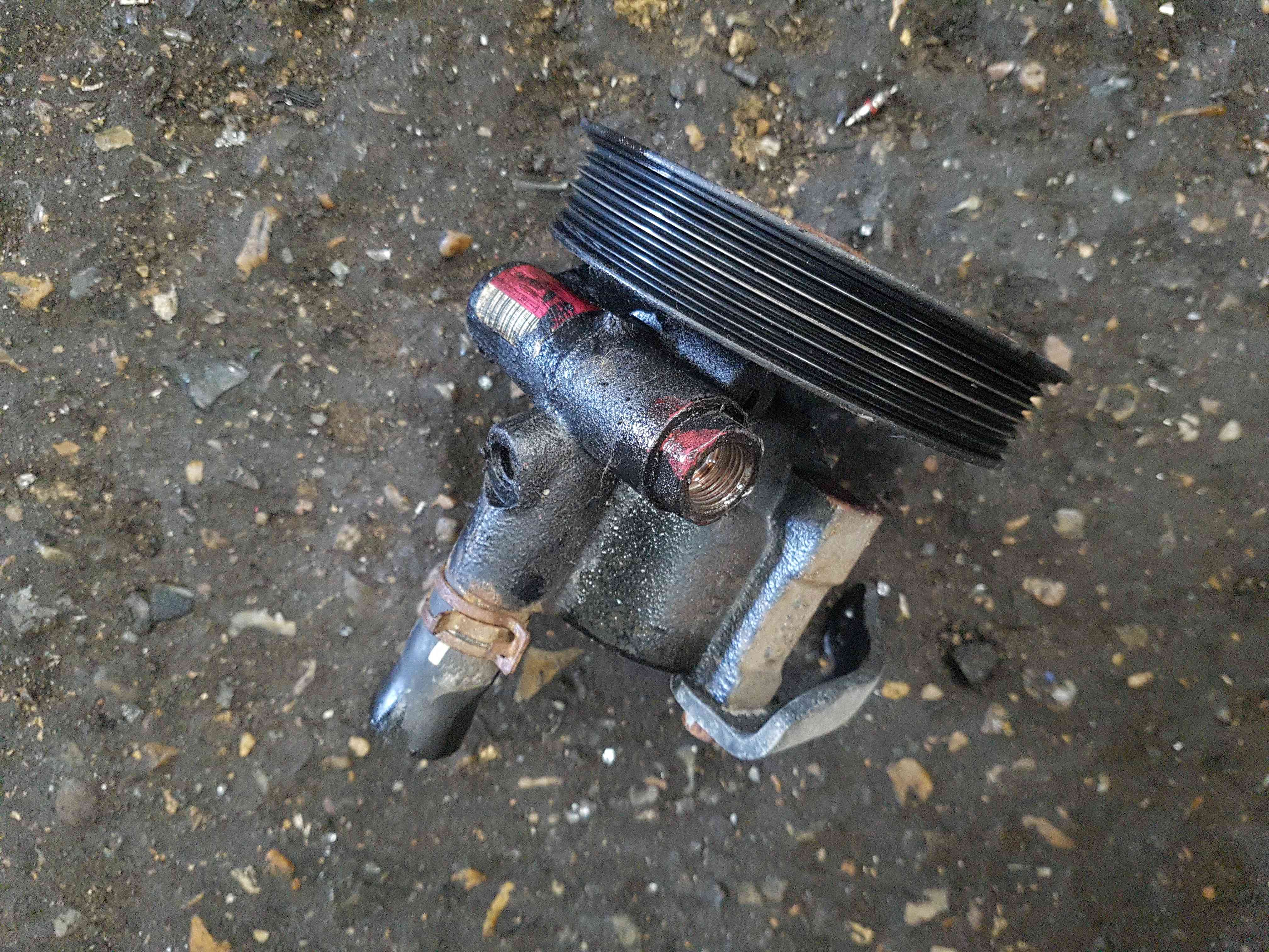 Renault Kangoo 2003-2007 1.6 16V Power Steering Pump 8200711391