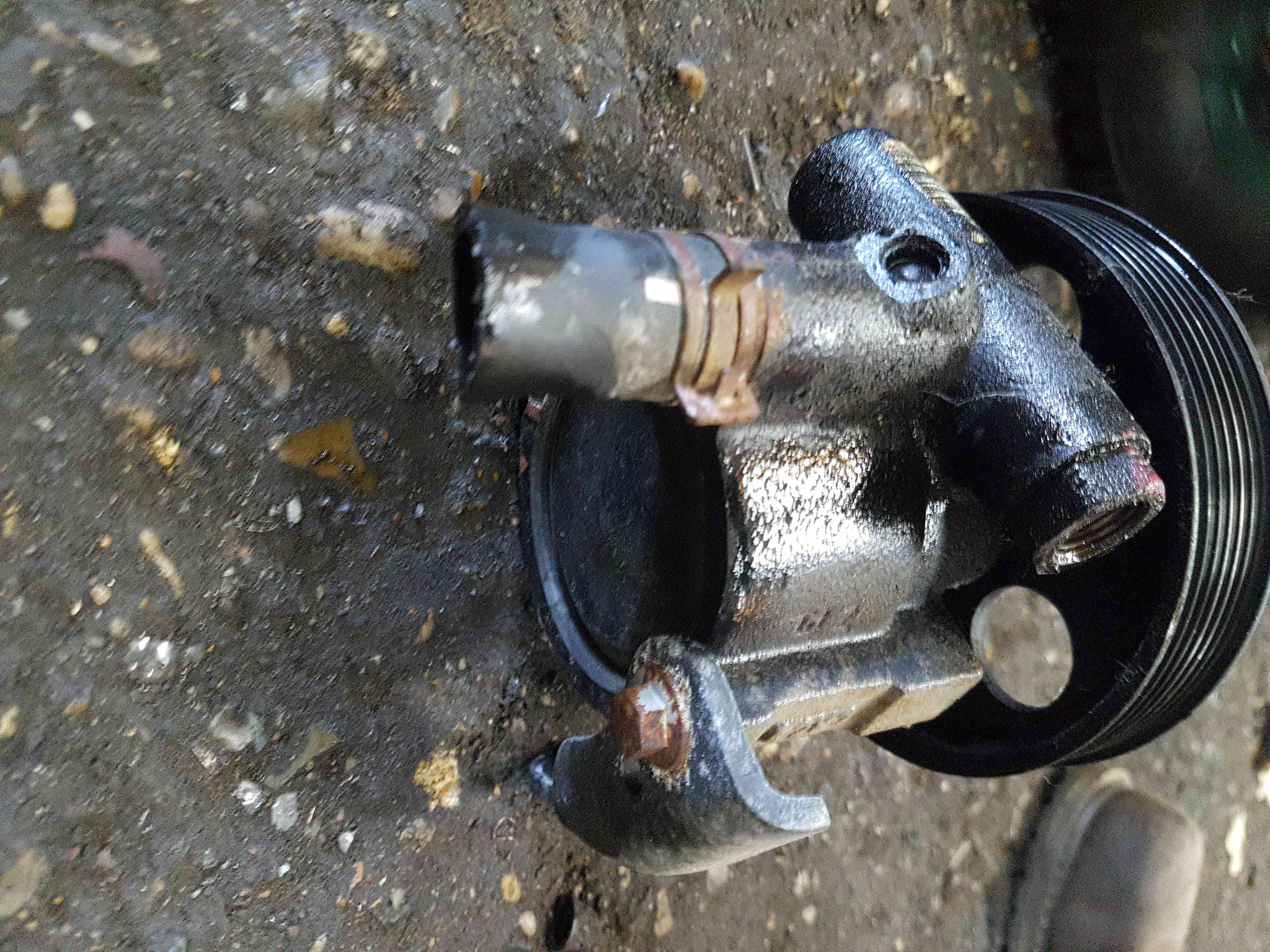 Thumb 2 Renault Kangoo 2003-2007 1.6 16V Power Steering Pump 8200711391