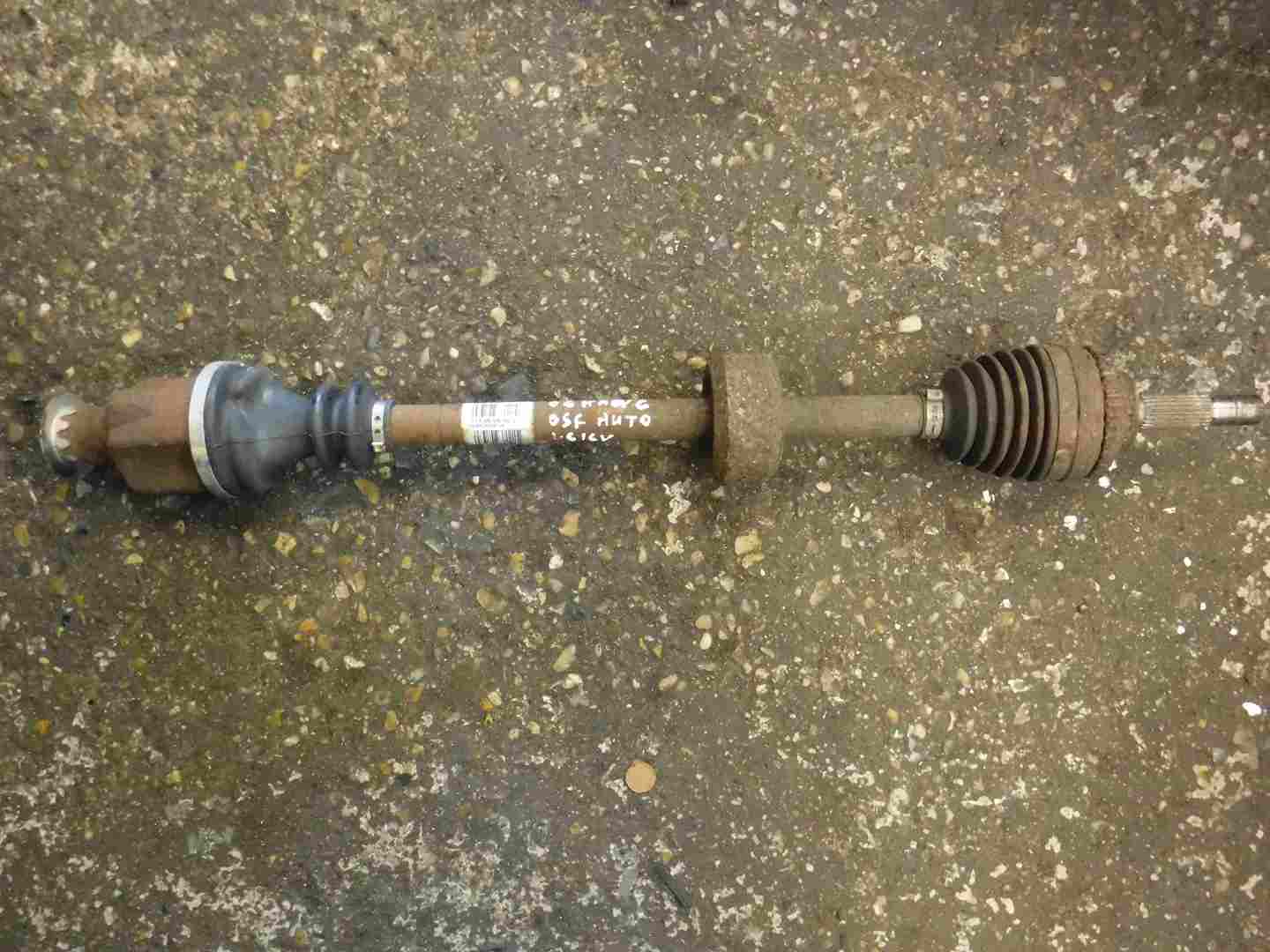 Renault Kangoo 2003-2007 1.6 16v Drivers OSF Front Driveshaft Auto ABS