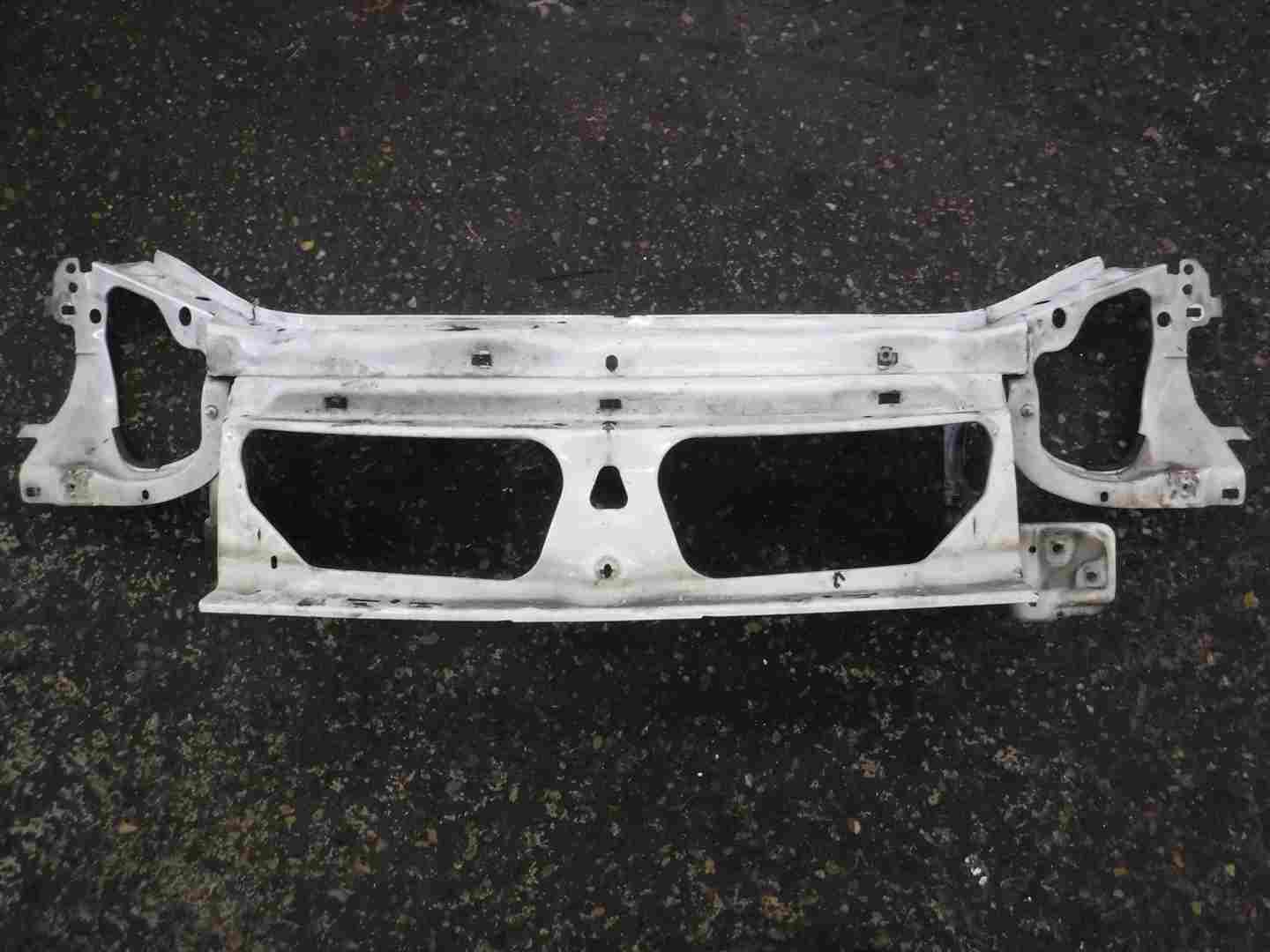 Renault Kangoo 2003-2007 Front Bumper Headlight Slam Panel White D389