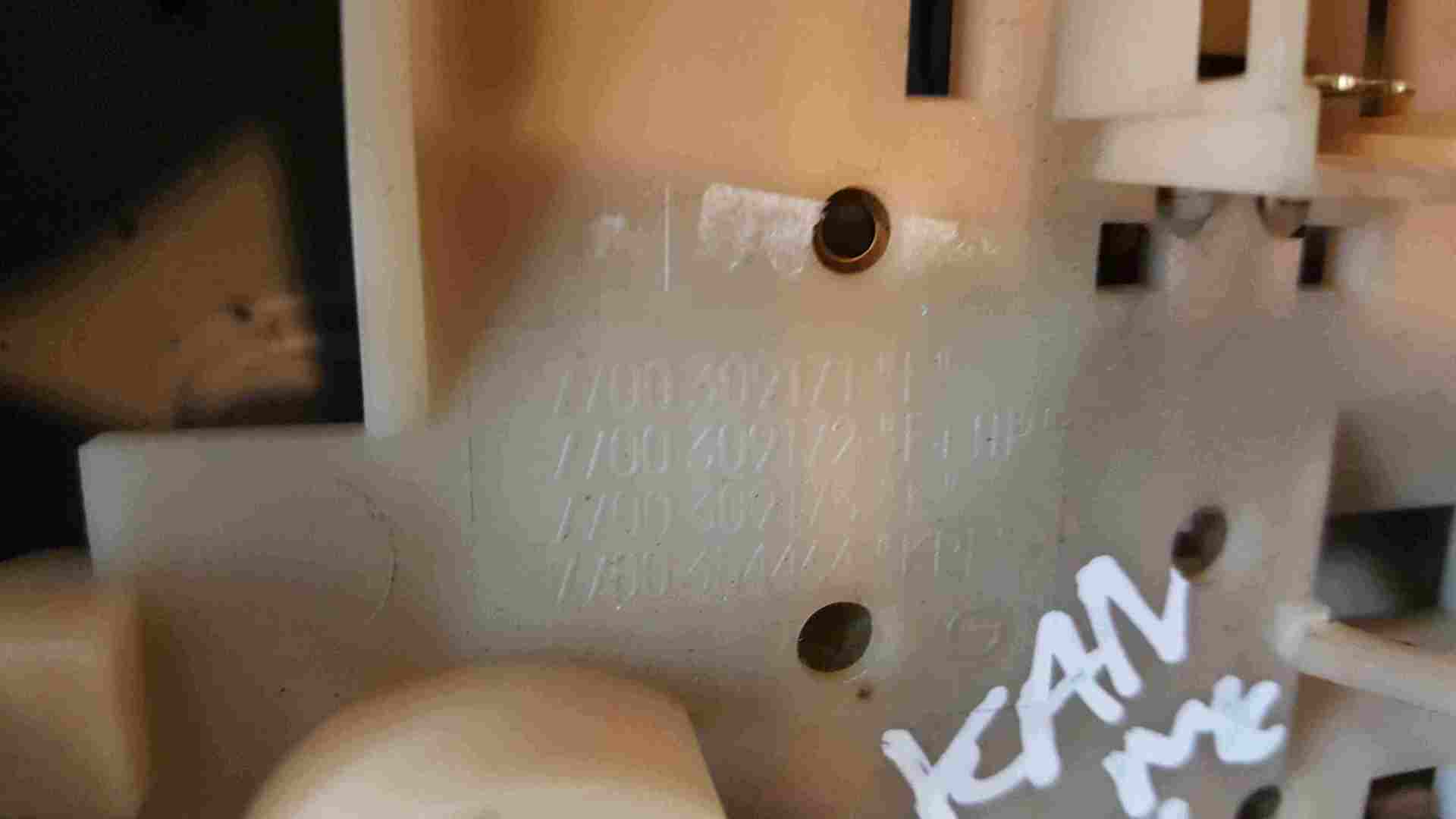 Thumb 2 Renault Kangoo 2003-2007 Interior Roof Light Dome