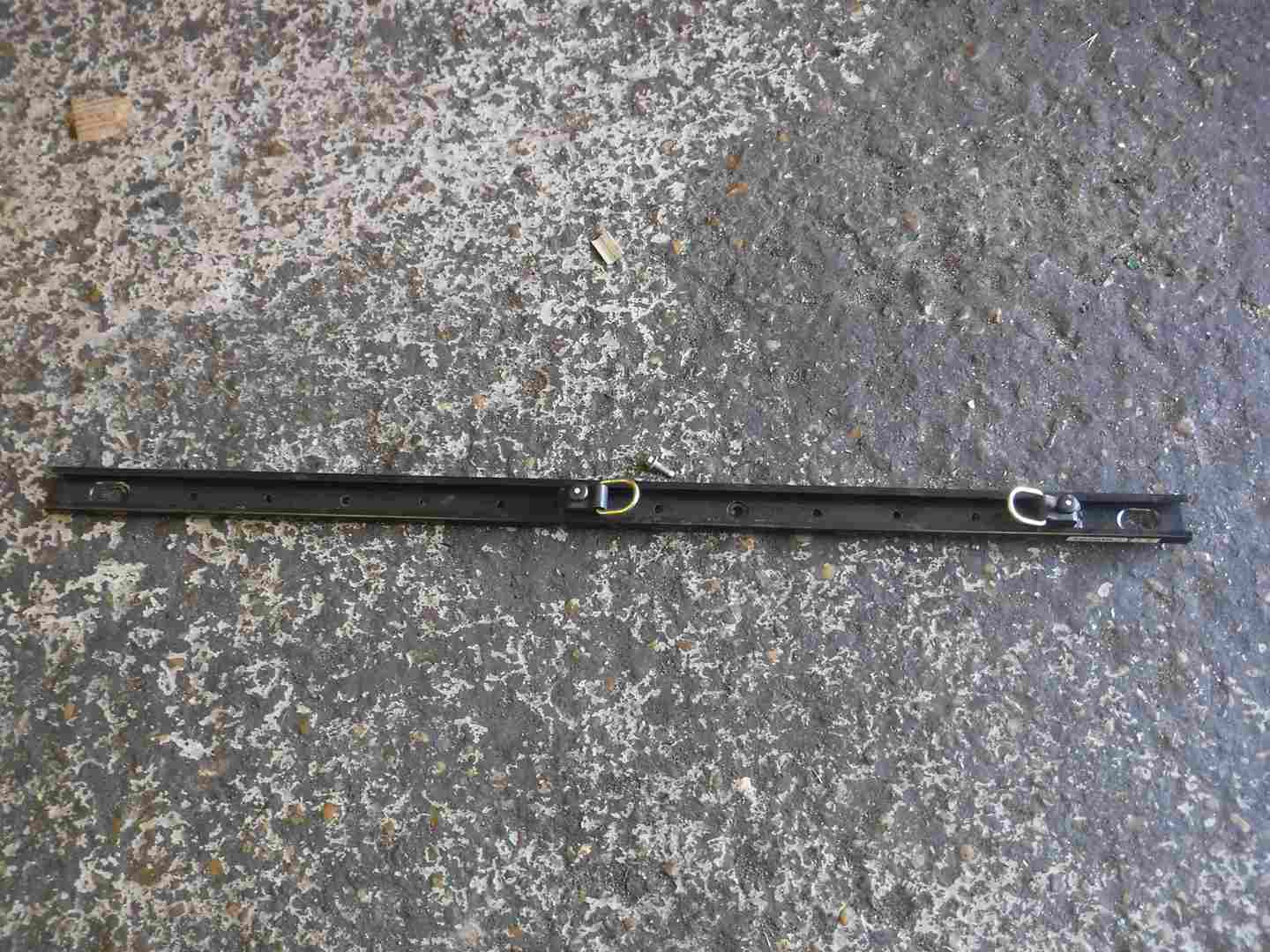 Renault Kangoo 2003-2007 Wall Tie Down Hook Straps