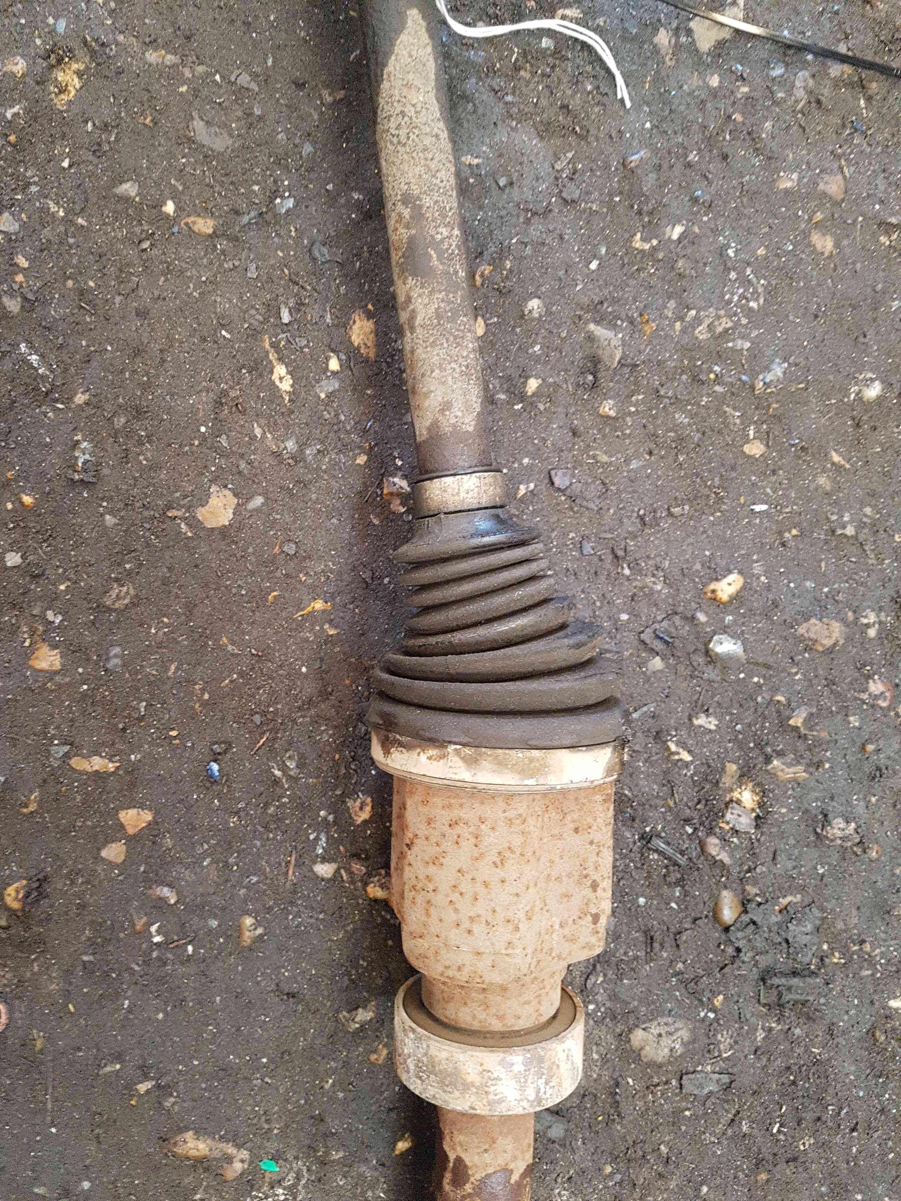 Thumb 3 Renault Kangoo 2007-2017 1.5 DCI Drivers OSF Front Driveshaft