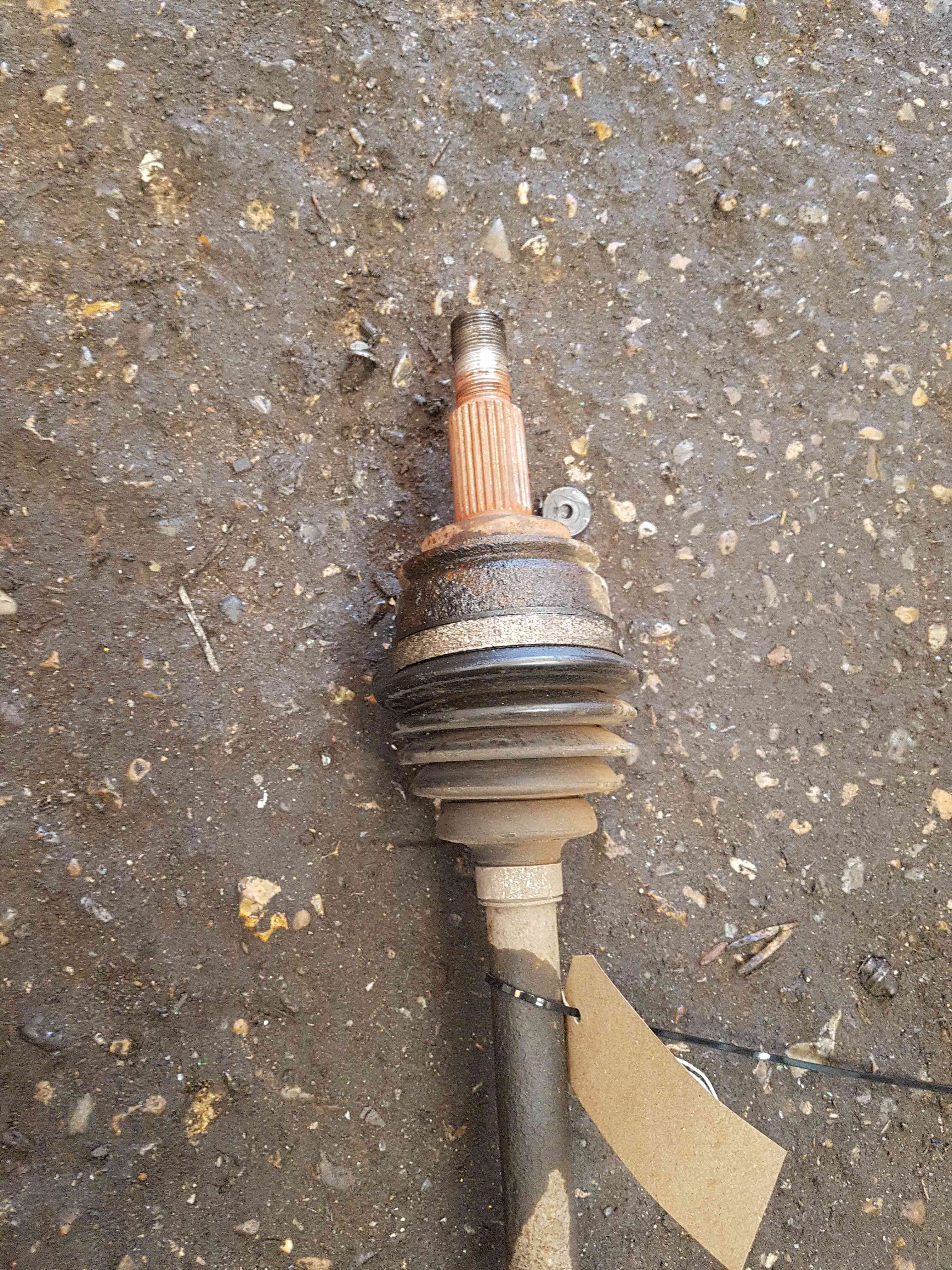 Thumb 5 Renault Kangoo 2007-2017 1.5 DCI Drivers OSF Front Driveshaft