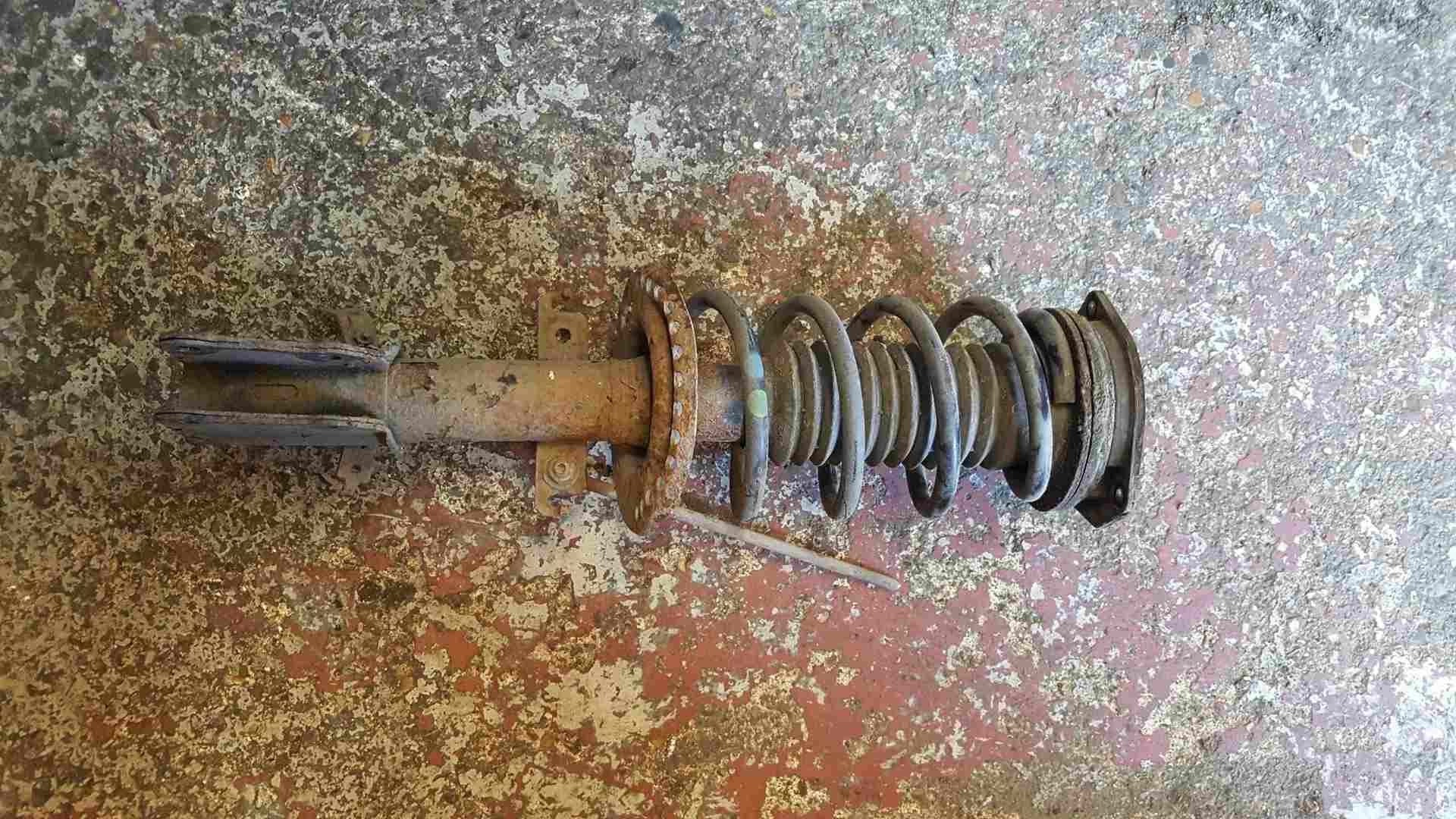 Thumb 2 Renault Kangoo 2007-2017 1.5 DCi Passenger NSF Front Spring Strut Leg