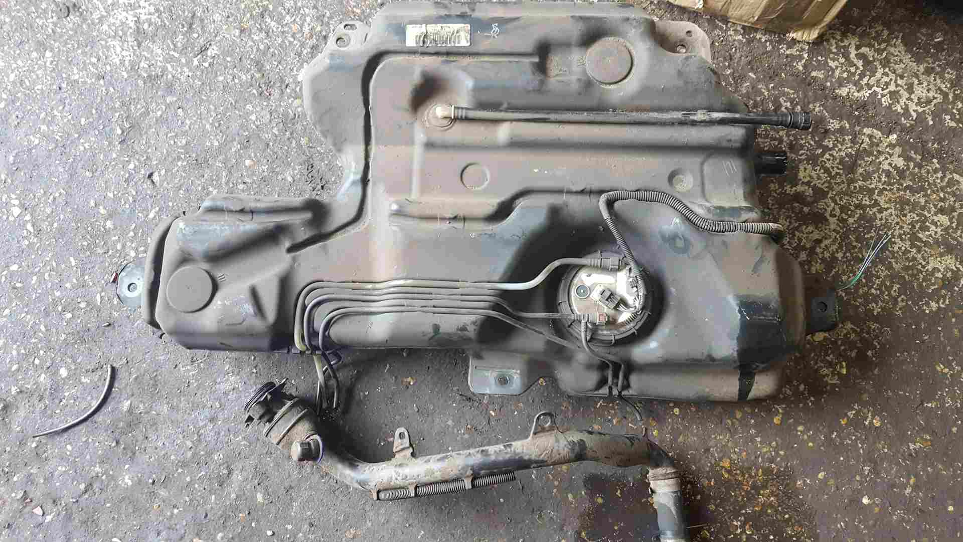 Thumb 6 Renault Kangoo 2007-2017 1.5Dci Diesel Fuel Tank + Sender 172022331r