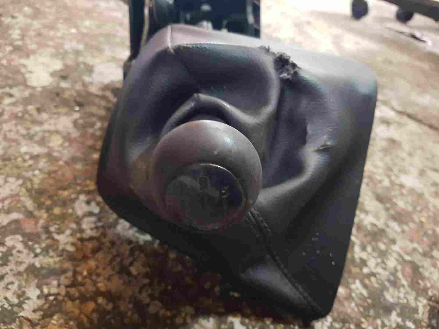 Thumb 2 Renault Kangoo 2007-2017 5 Speed Gearstick Mechanism 8200507152
