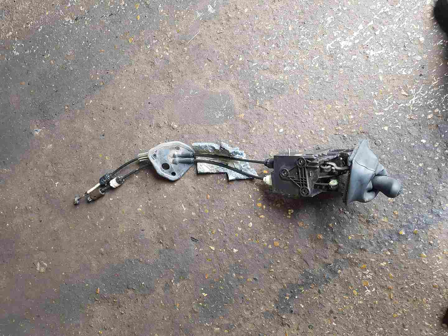 Thumb 2 Renault Kangoo 2007-2017 5 Speed Gearstick Mechanism 8200963222