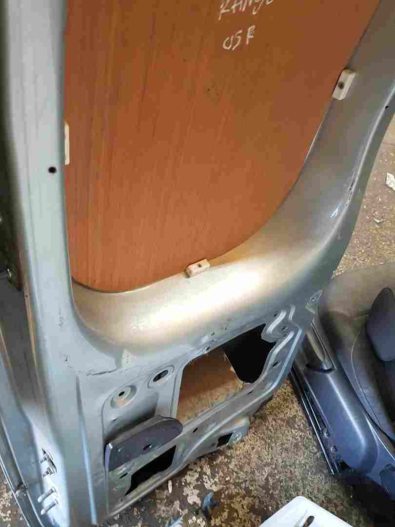 Thumb 5 Renault Kangoo 2007-2017 Drivers OSR Rear Barn Door Silver Teb64