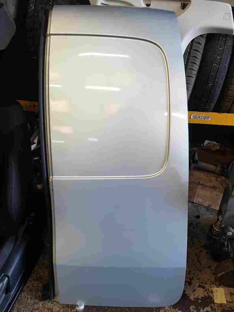 Thumb 4 Renault Kangoo 2007-2017 Drivers OSR Rear Barn Door Silver Teb64