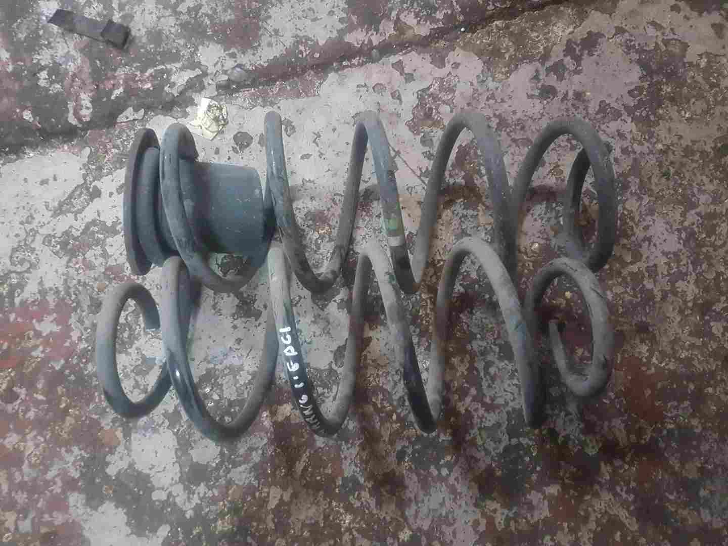 Renault Kangoo 2007-2017 Drivers Passenger Ns Os Rear Spring Suspension
