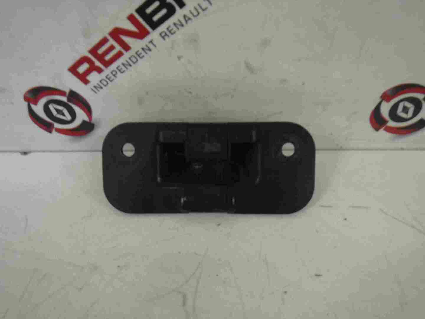 Renault Kangoo 2007-2017 Passenger NS Sliding Door Lower Catch Mount 67277075742