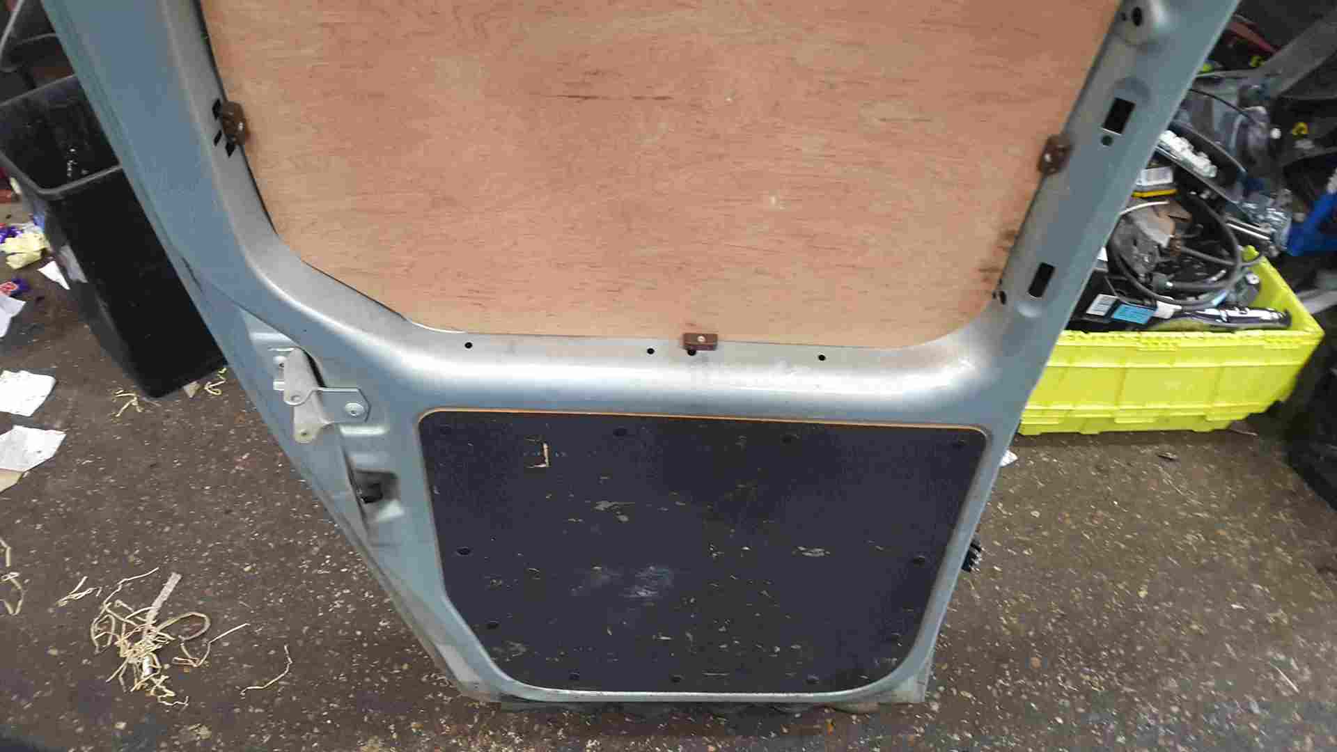 Thumb 2 Renault Kangoo 2007-2017 Passenger NS Sliding Door Silver TEB64
