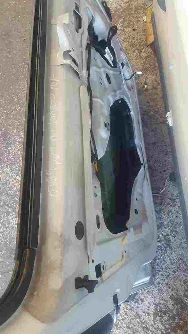 Thumb 3 Renault Kangoo 2007-2017 Passenger NSF Front Door White O389