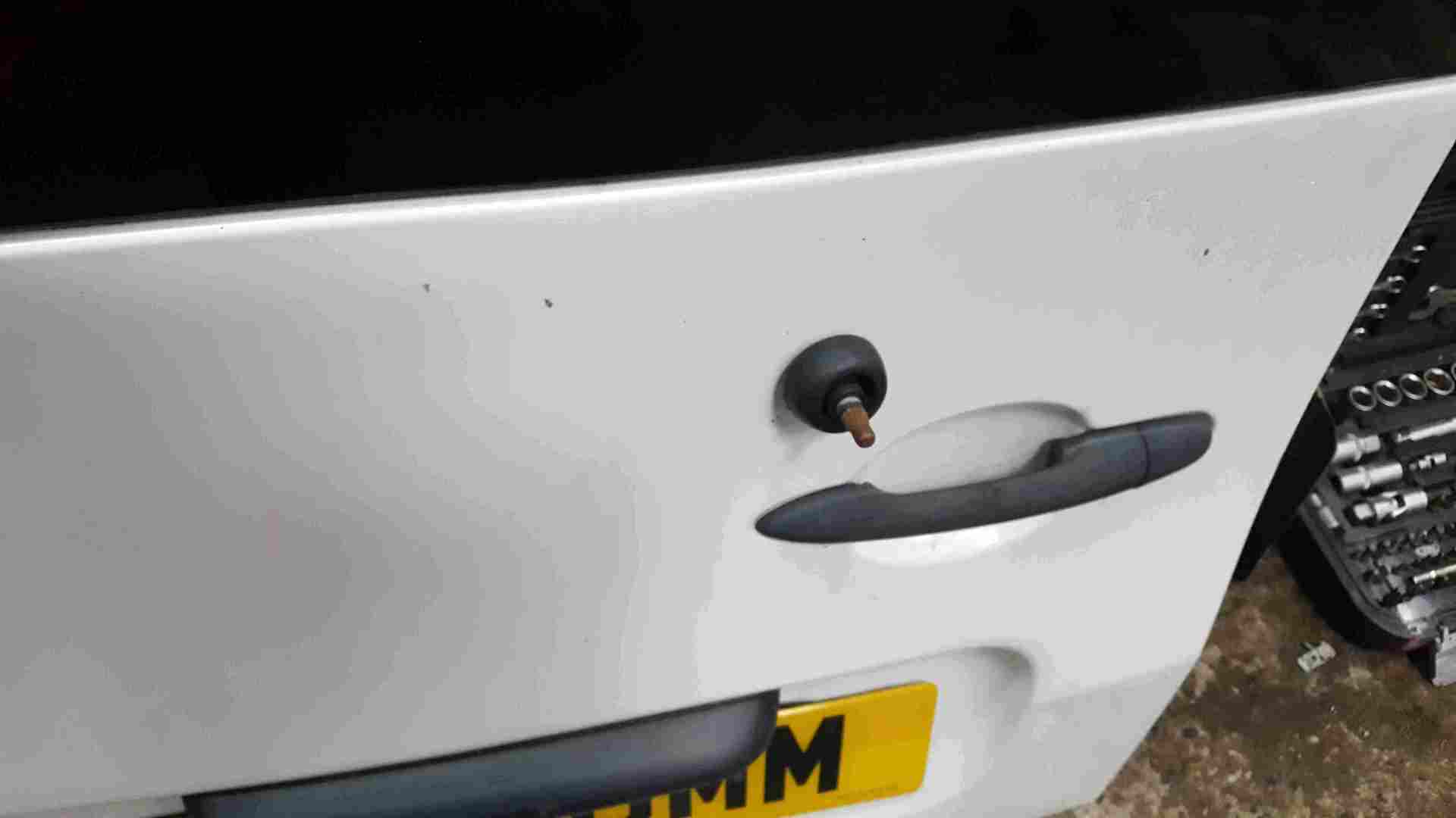 Thumb 6 Renault Kangoo 2007-2017 Passenger NSR Rear Barn Door White O369