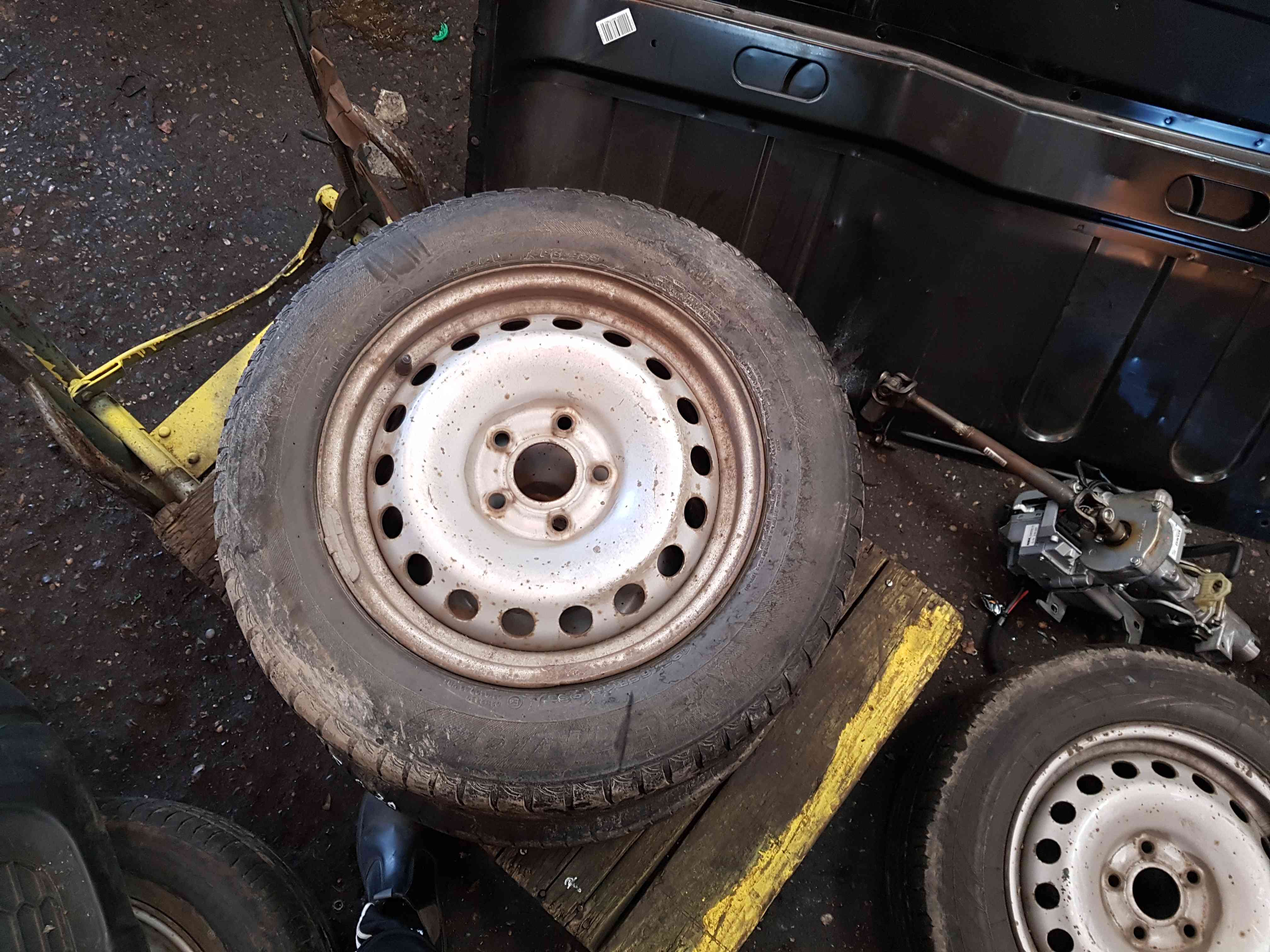 Thumb 9 Renault Kangoo 2007-2017 Steel Wheel RIM 15Inch 5 Stud 4/5 4Mm 195 65 15