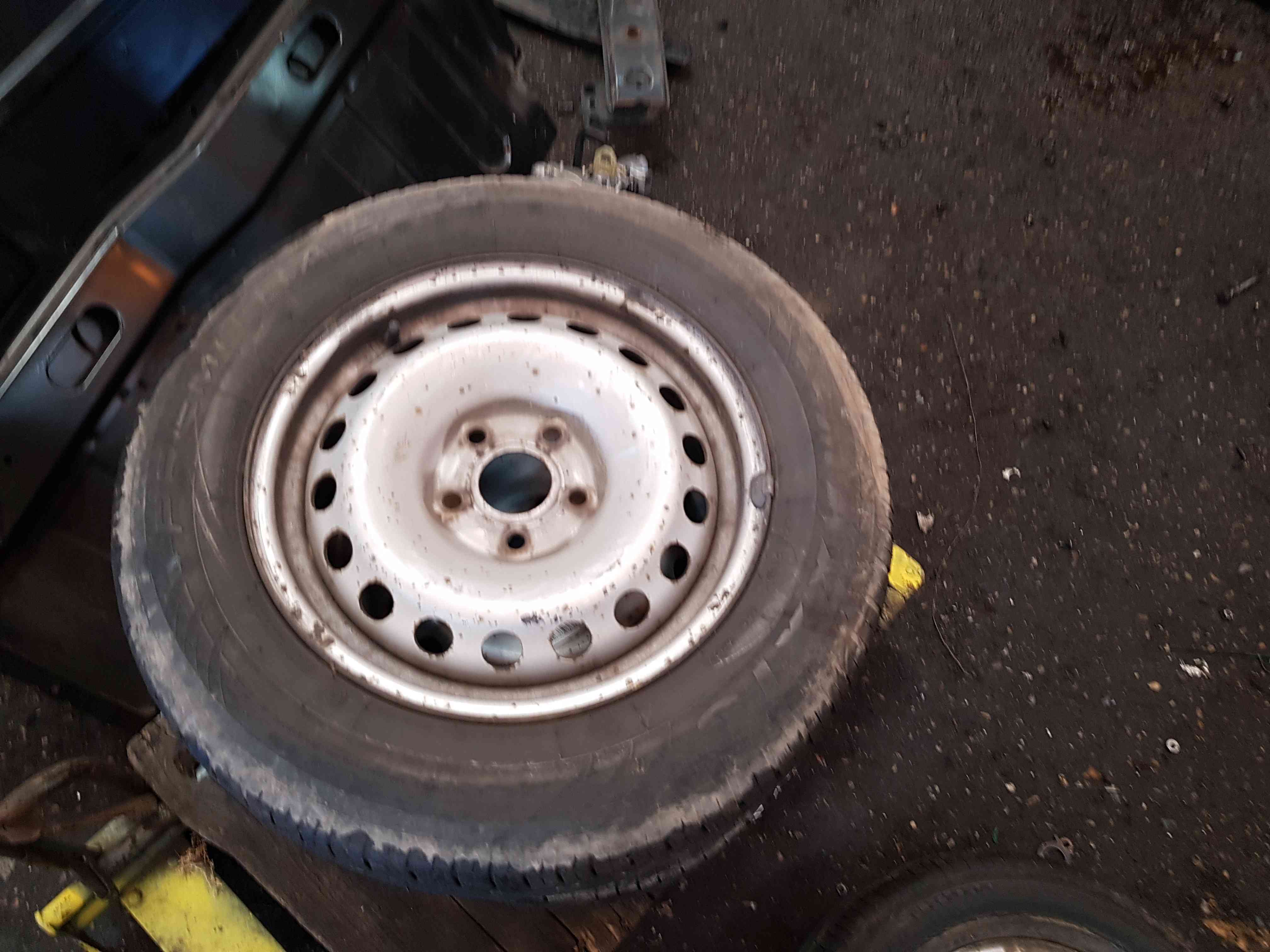 Thumb 9 Renault Kangoo 2007-2017 Steel Wheel RIM 15Inch 5 Stud 4/5 4Mm 195 65 15