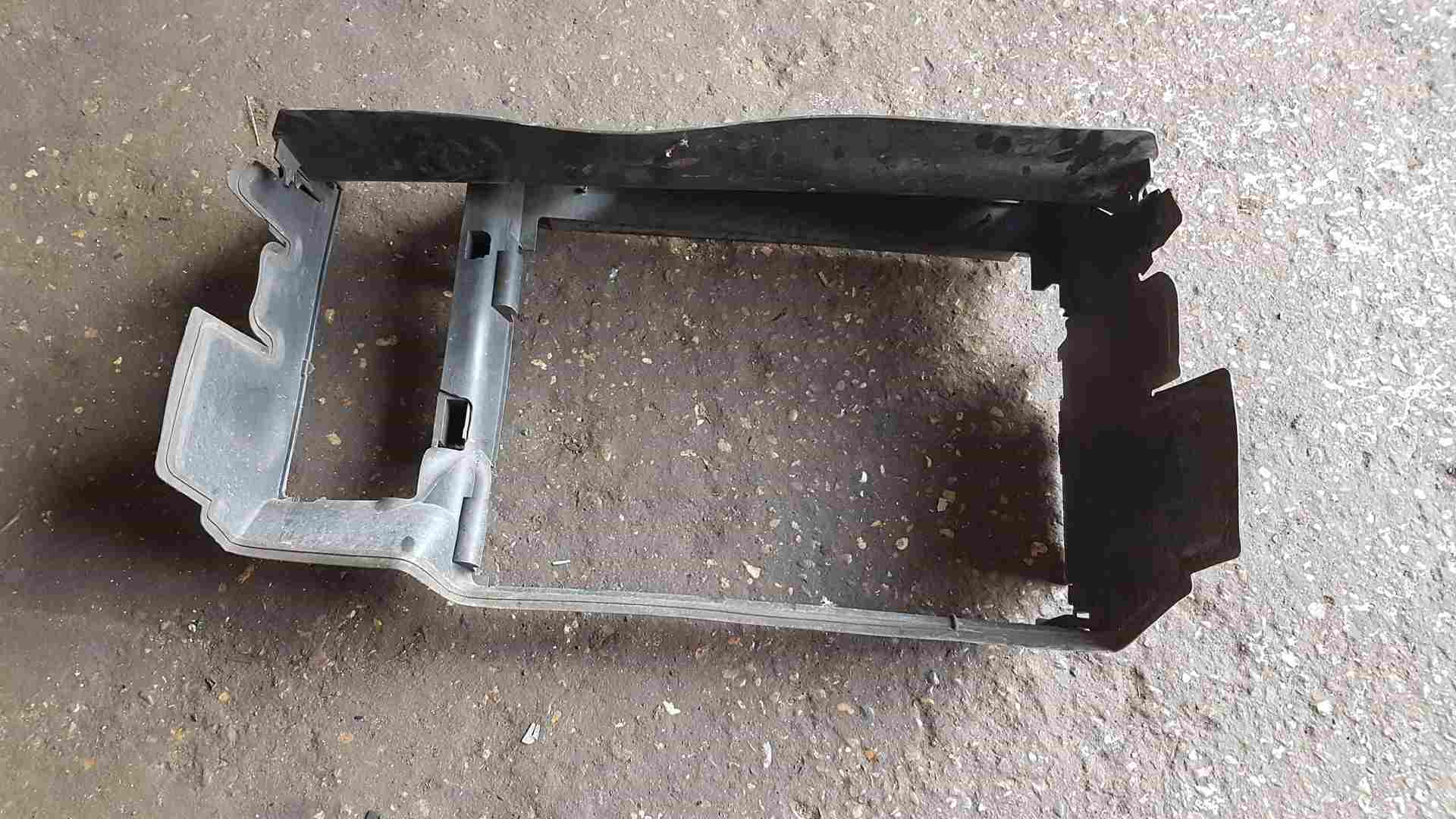 Thumb 3 Renault Kangoo 2007-2017 Diesel Front Radiator Slam Panel  Surround 215549373R