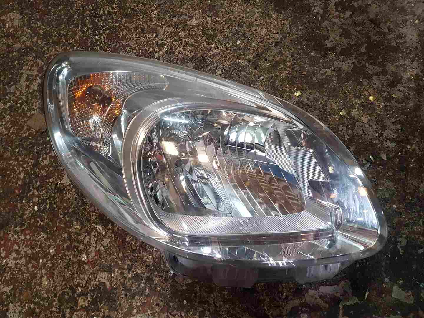 Thumb 3 Renault Kangoo 2013-2017 Drivers OSF Front Headlight 260105126R