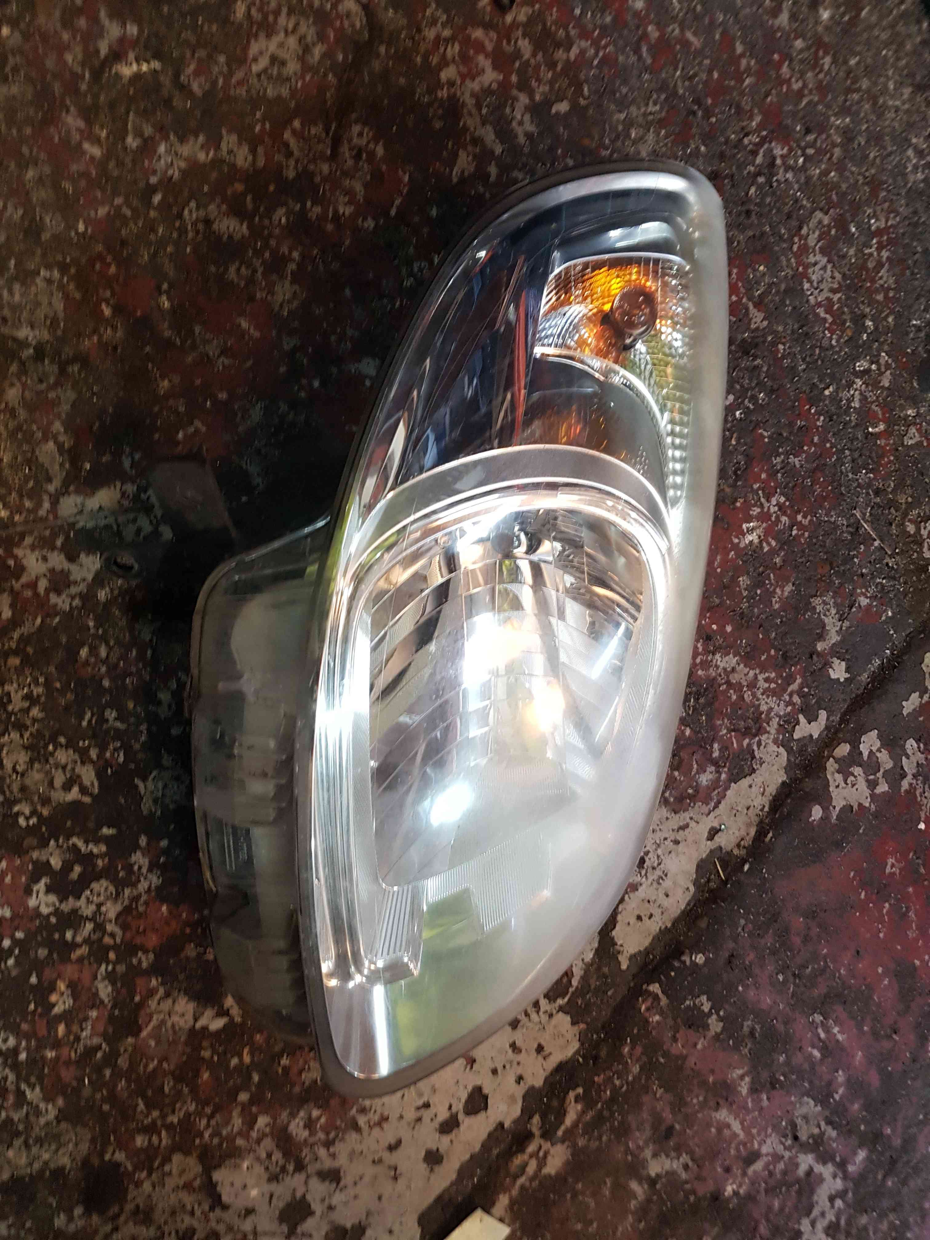 Thumb 5 Renault Kangoo 2013-2017 Drivers OSF Front Headlight 260105126R