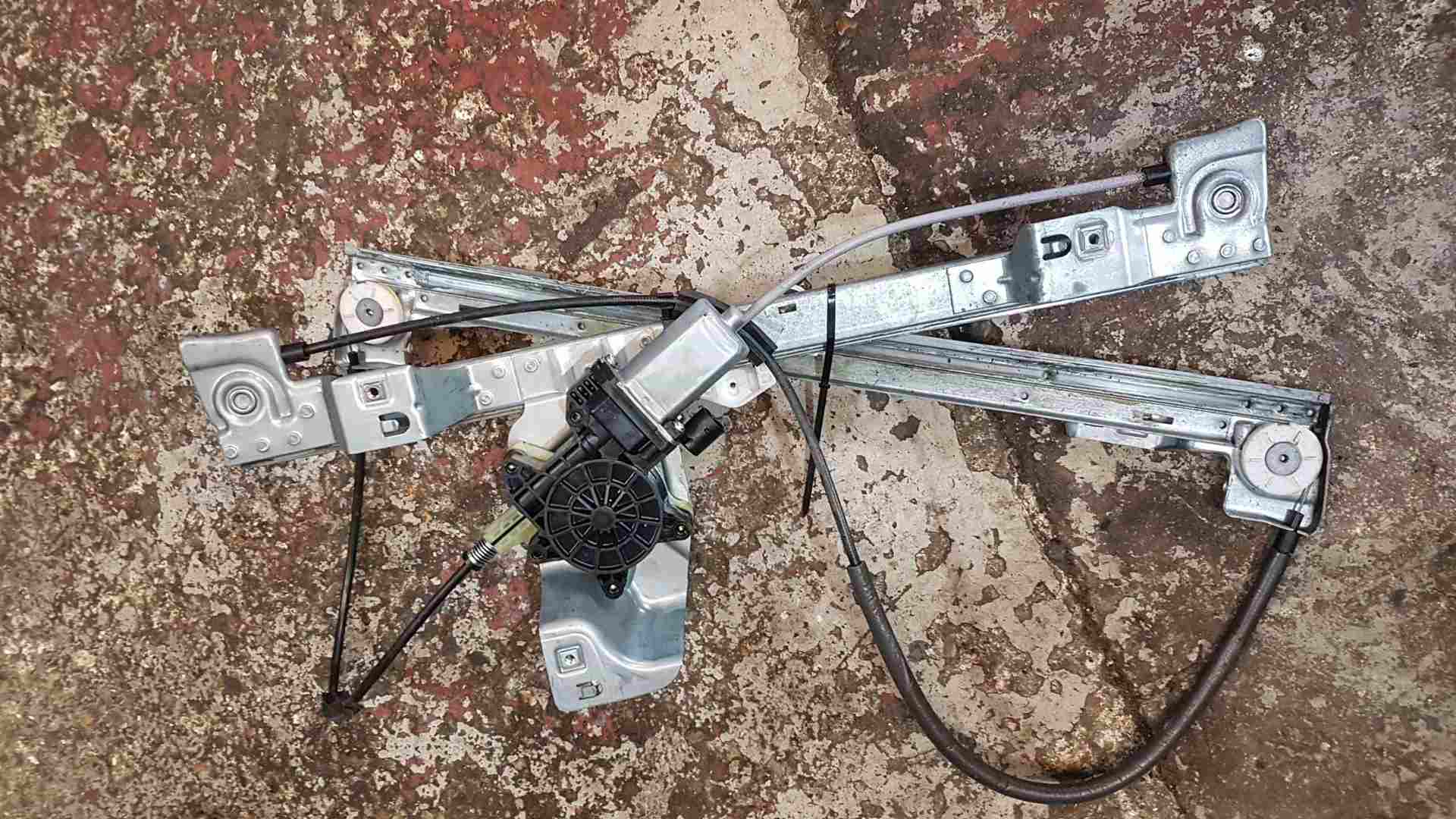 Renault Kangoo 2013-2021 Passenger NSF Front Window Motor + Regulator