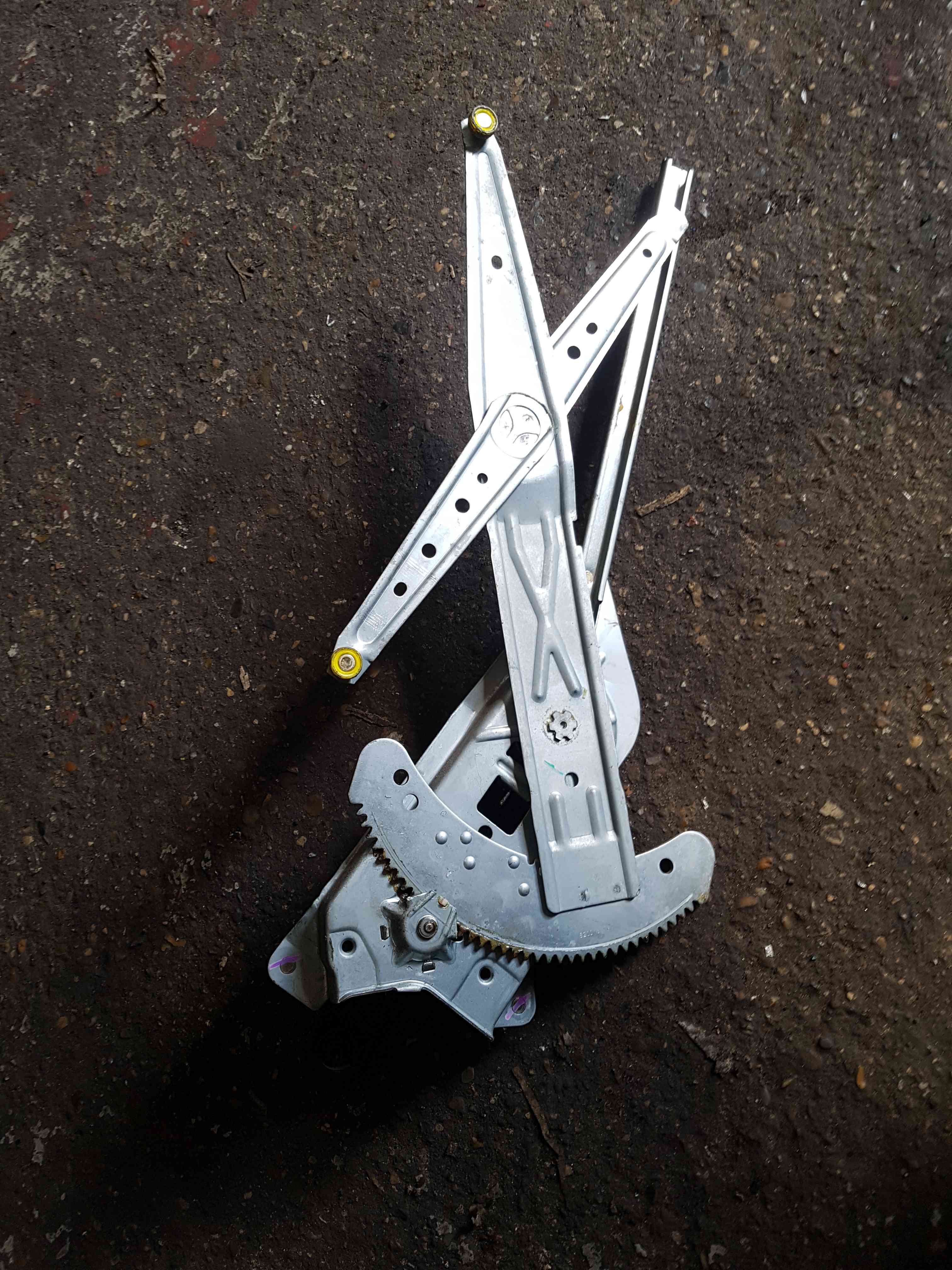 Thumb 6 Renault Kangoo MK1 2000-2003 Passenger NSF Front Window Regulator REG Manual