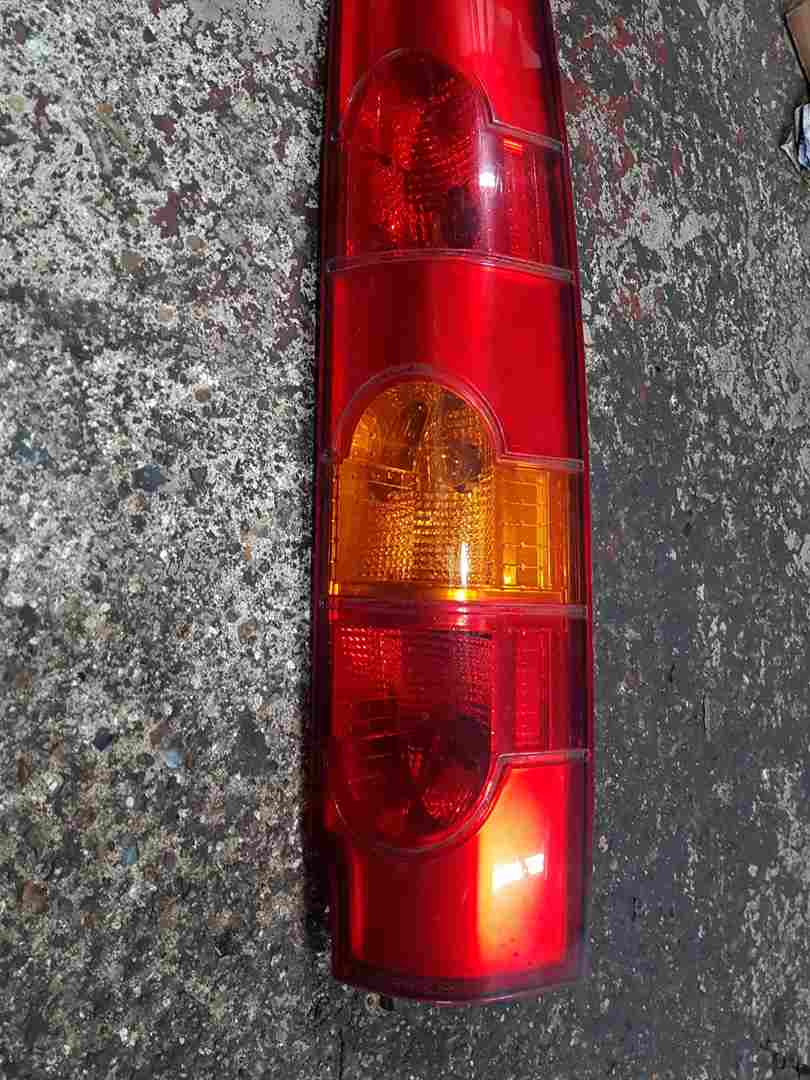 Thumb 3 Renault Kangoo MK1 Ph2 2003-2007 Drivers OSR Rear Light 8200150626