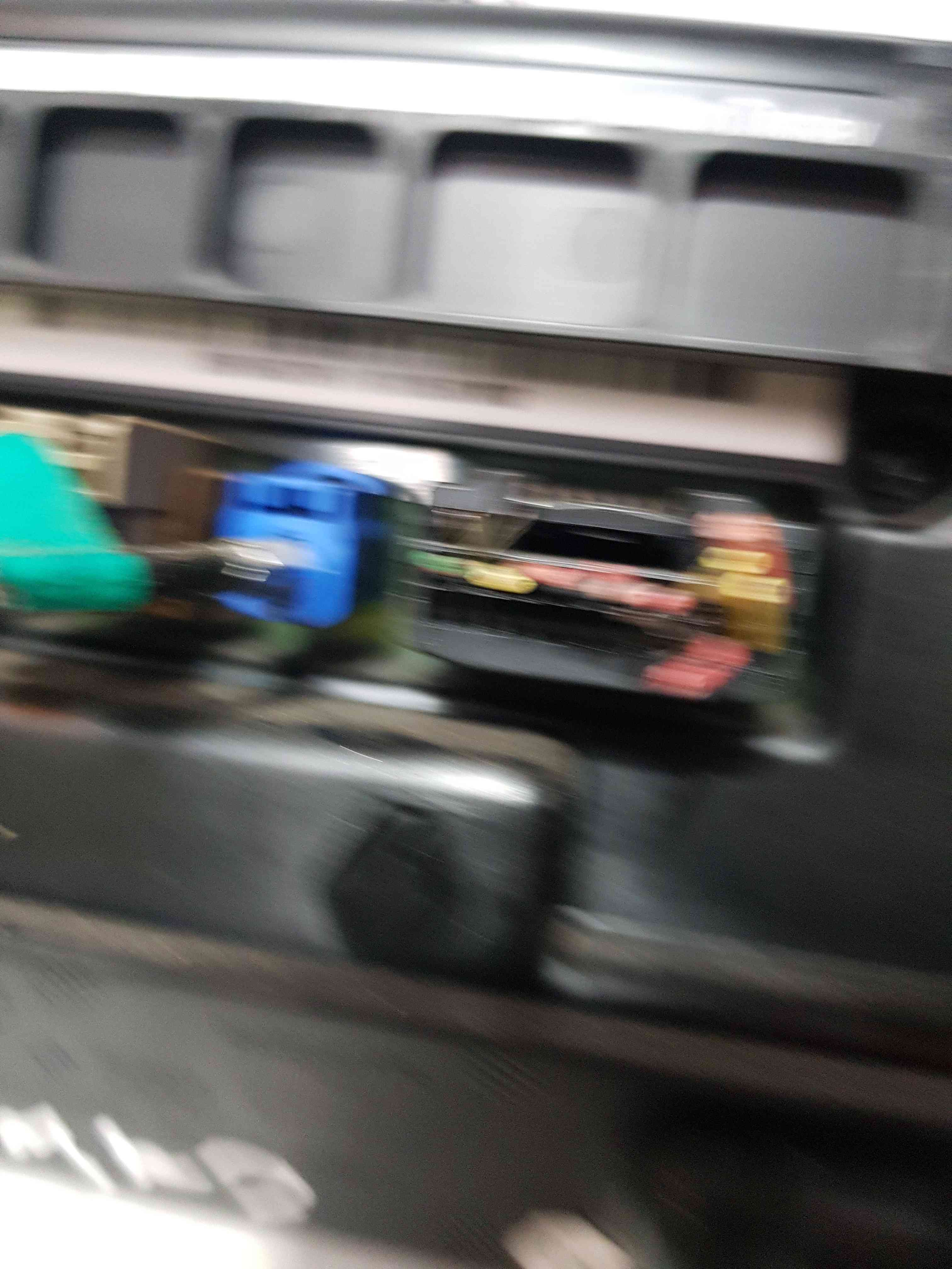 Thumb 6 Renault Kangoo MK2 2007-2013 Media Screen Display 259156379R SLIGHT DAMAGE