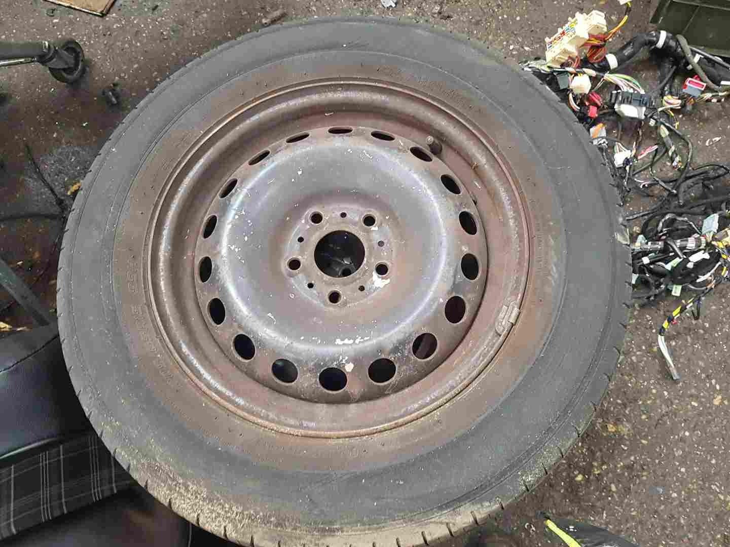 Renault Kangoo MK2 2007-2013 Spare Steel Wheel + Tyre  Tread 3/5 205 65 15 5mm