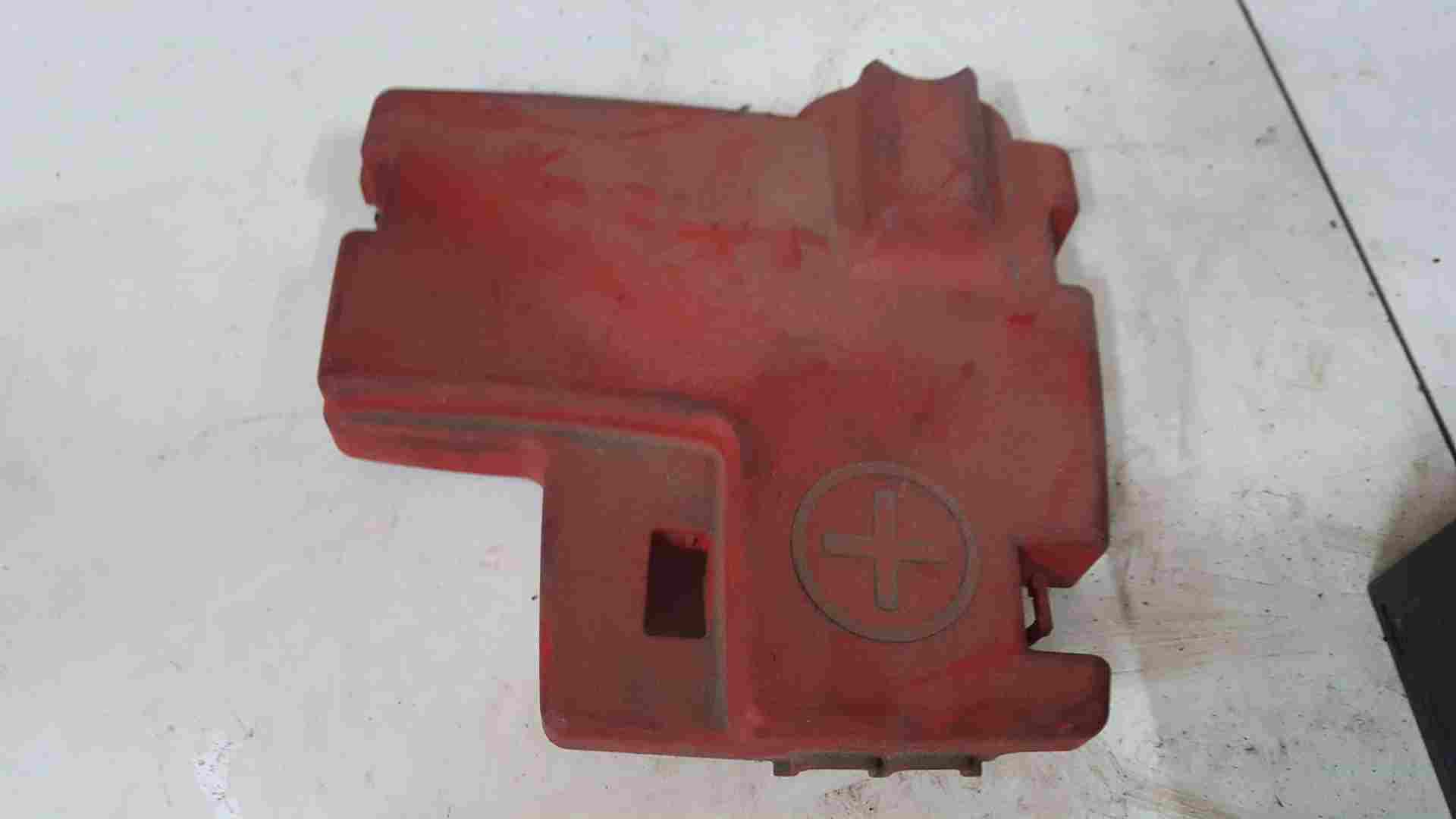 Renault Kangoo MK2 2013-2017 Battery Cover Case Positive Battery Terminal Trim