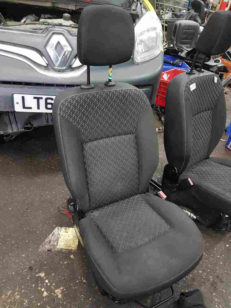 Thumb 2 Renault Kangoo MK2 2013-2017 Driver Seat OSF Runners + Buckle 