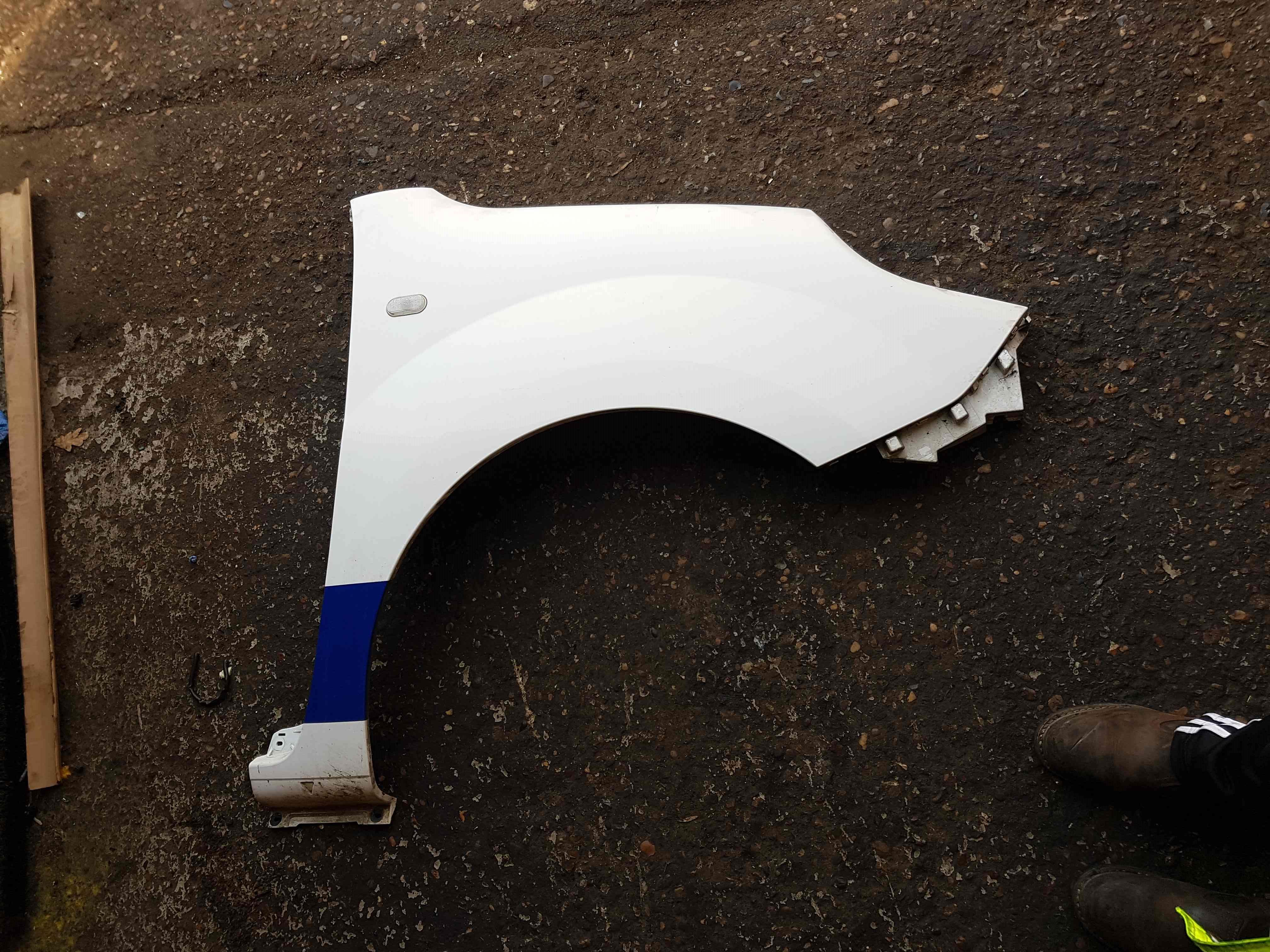 Thumb 6 Renault Kangoo MK2 2013-2017 Drivers Os OSF Wing White QNG