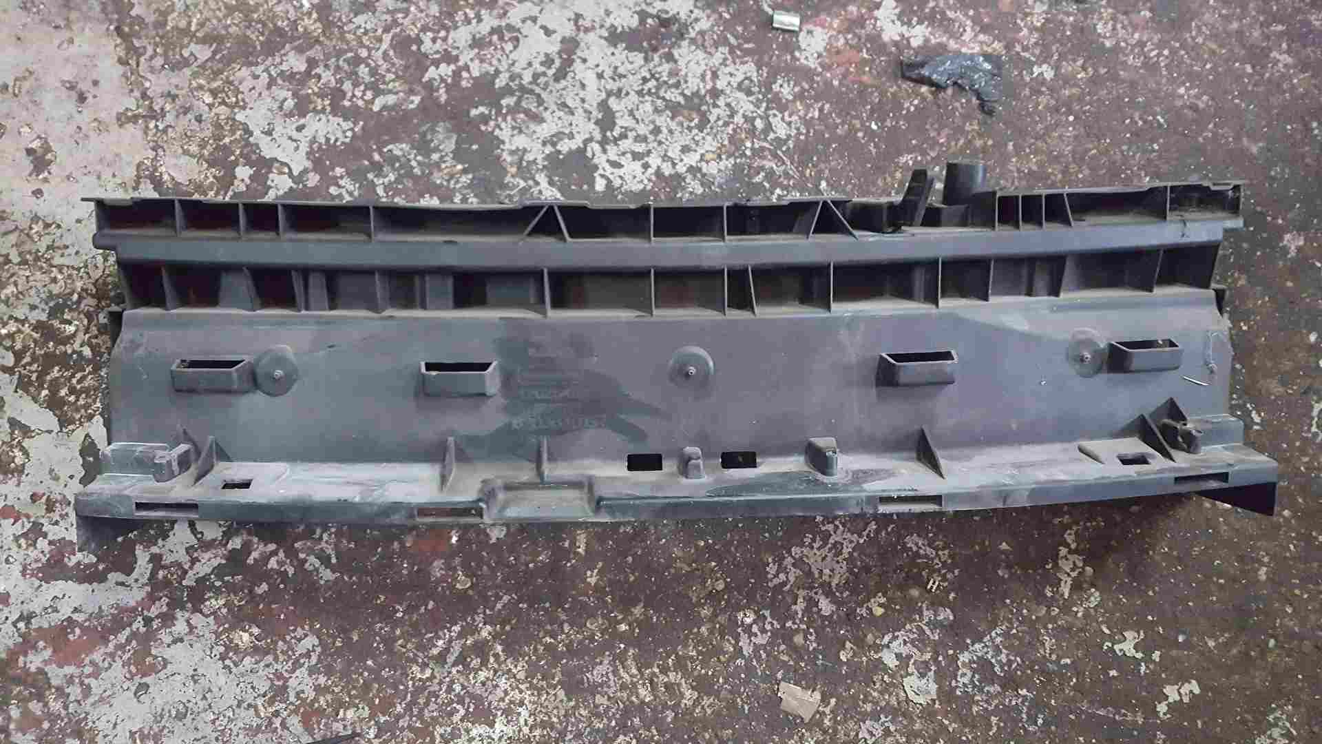 Thumb 5 Renault Kangoo MK2 2013-2017 Front  Slam Panel TOP  620364016R