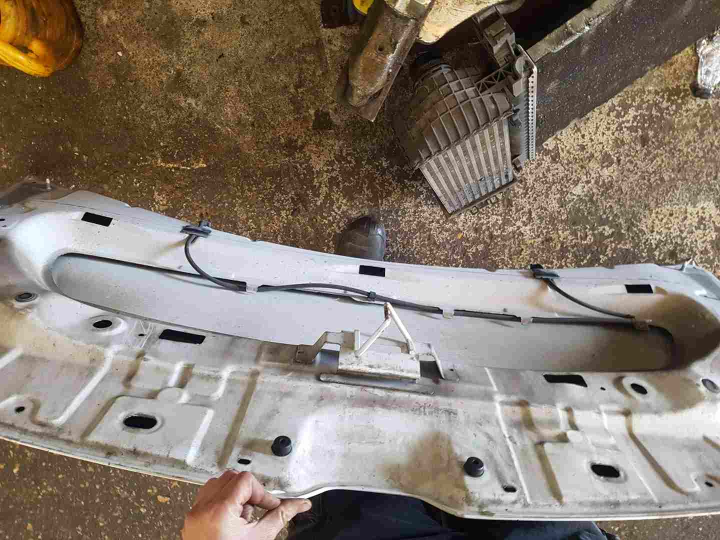 Thumb 8 Renault Kangoo MK2 2013-2017 Front Bonnet Oqng QNG