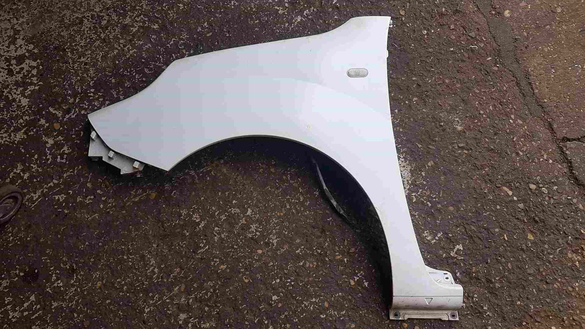 Thumb 2 Renault Kangoo MK2 2013-2017 Passenger Ns nsf Wing White Ov389