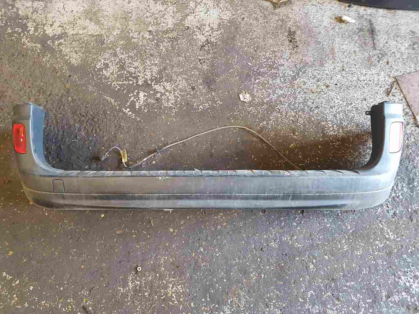 Renault Kangoo MK2 Ph2 2013-2017 Rear Bumper Plain Black