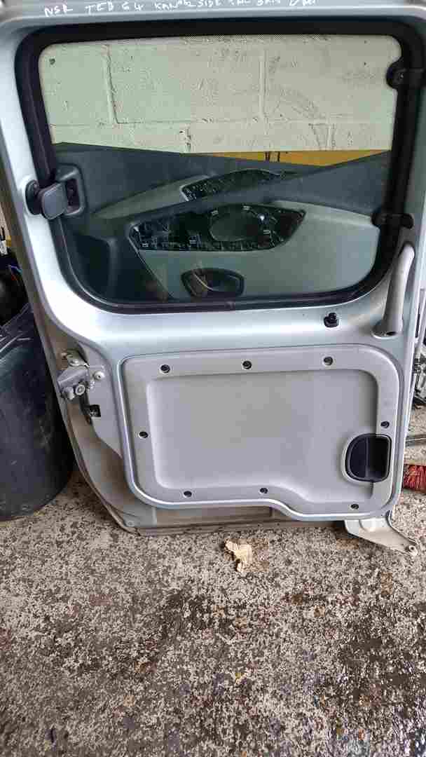 Thumb 2 Renault Kangoo MPV 1993-2003 Passenger NS Sliding Door Silver Teb64