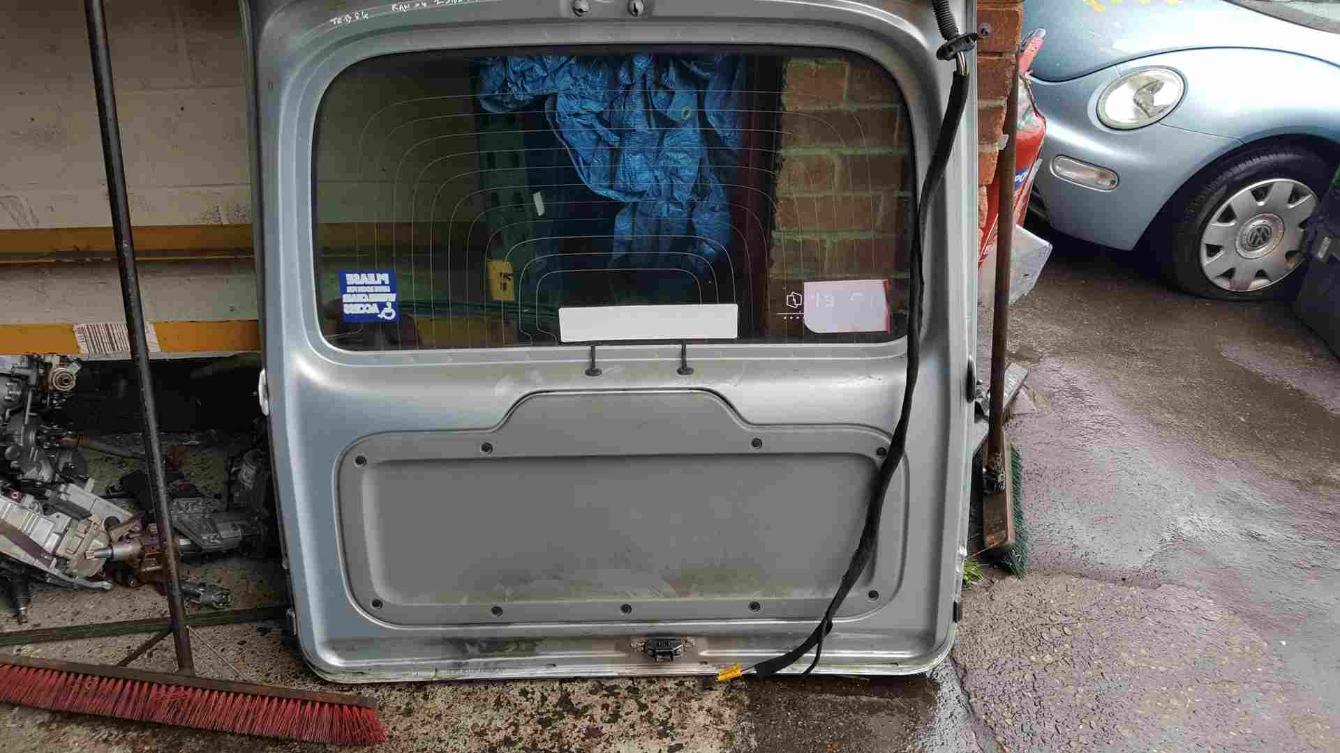 Thumb 3 Renault Kangoo MPV 1993-2003 Rear Boot Tailgate Silver Teb64
