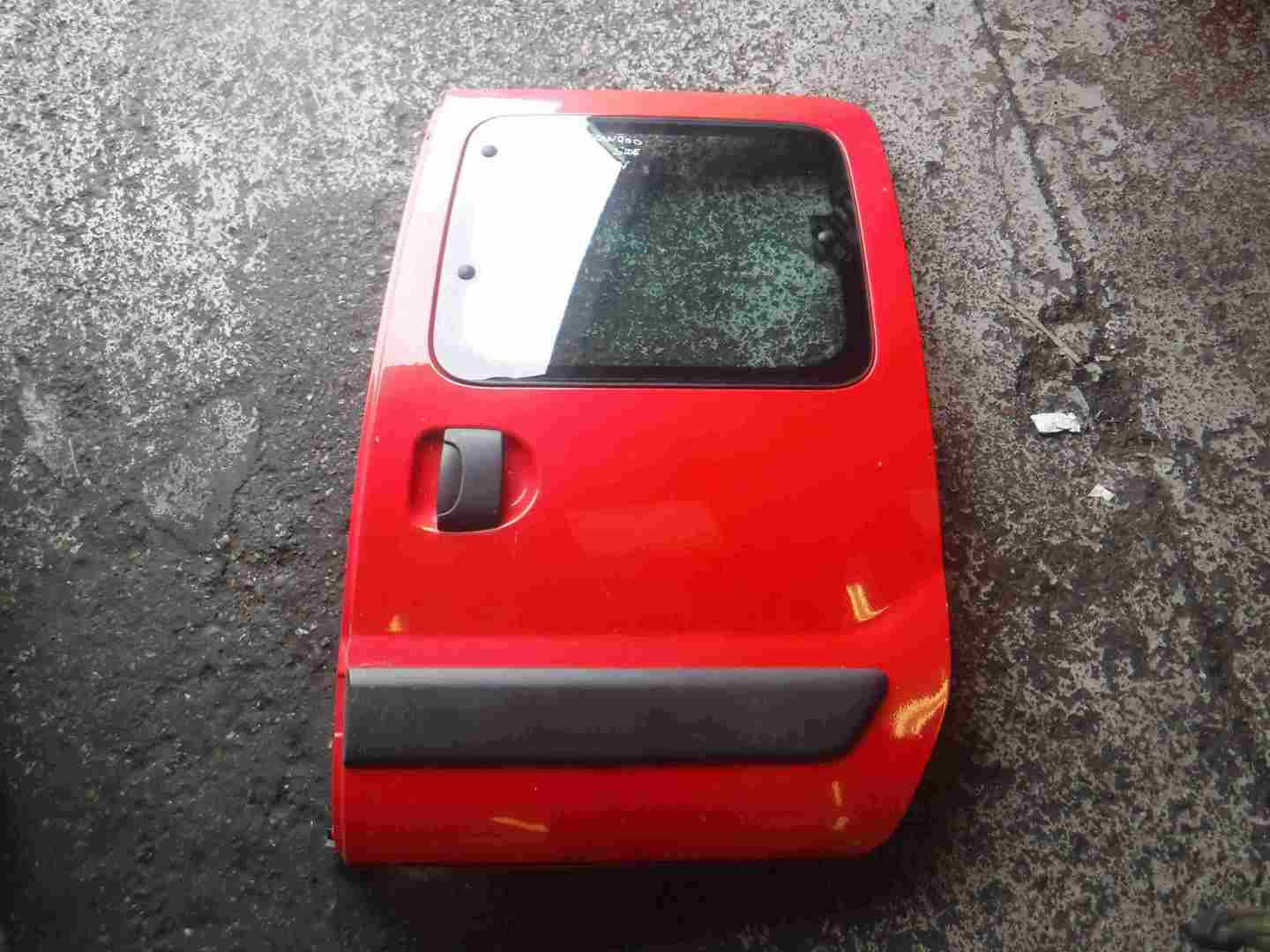 Renault Kangoo MPV 1993-2007 Passenger NSR Rear Sliding Door Red CMC74