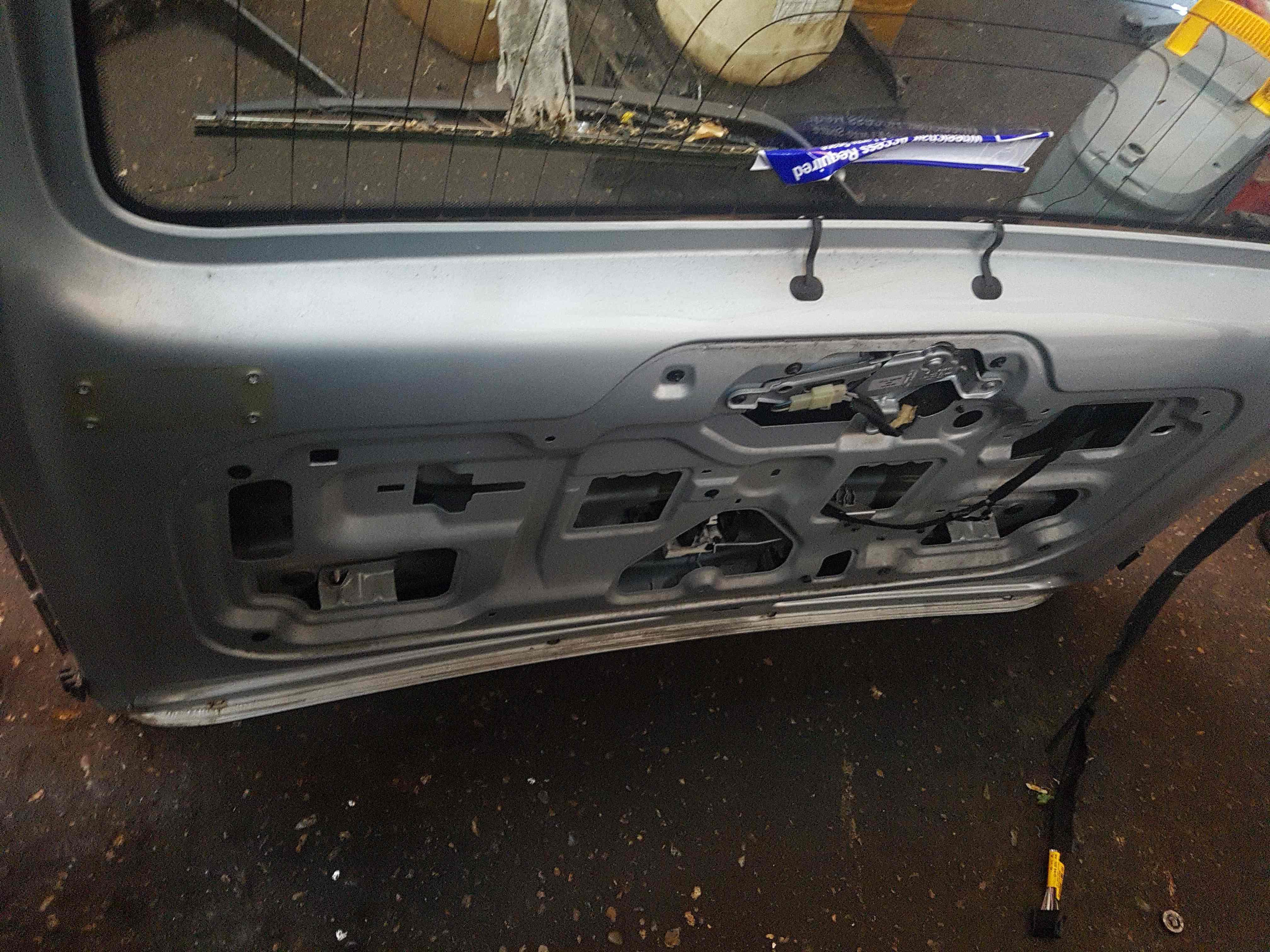 Thumb 6 Renault Kangoo MPV 2003-2007 Boot Door Lift Up Tail Gate Hatch LID Silver Teb64