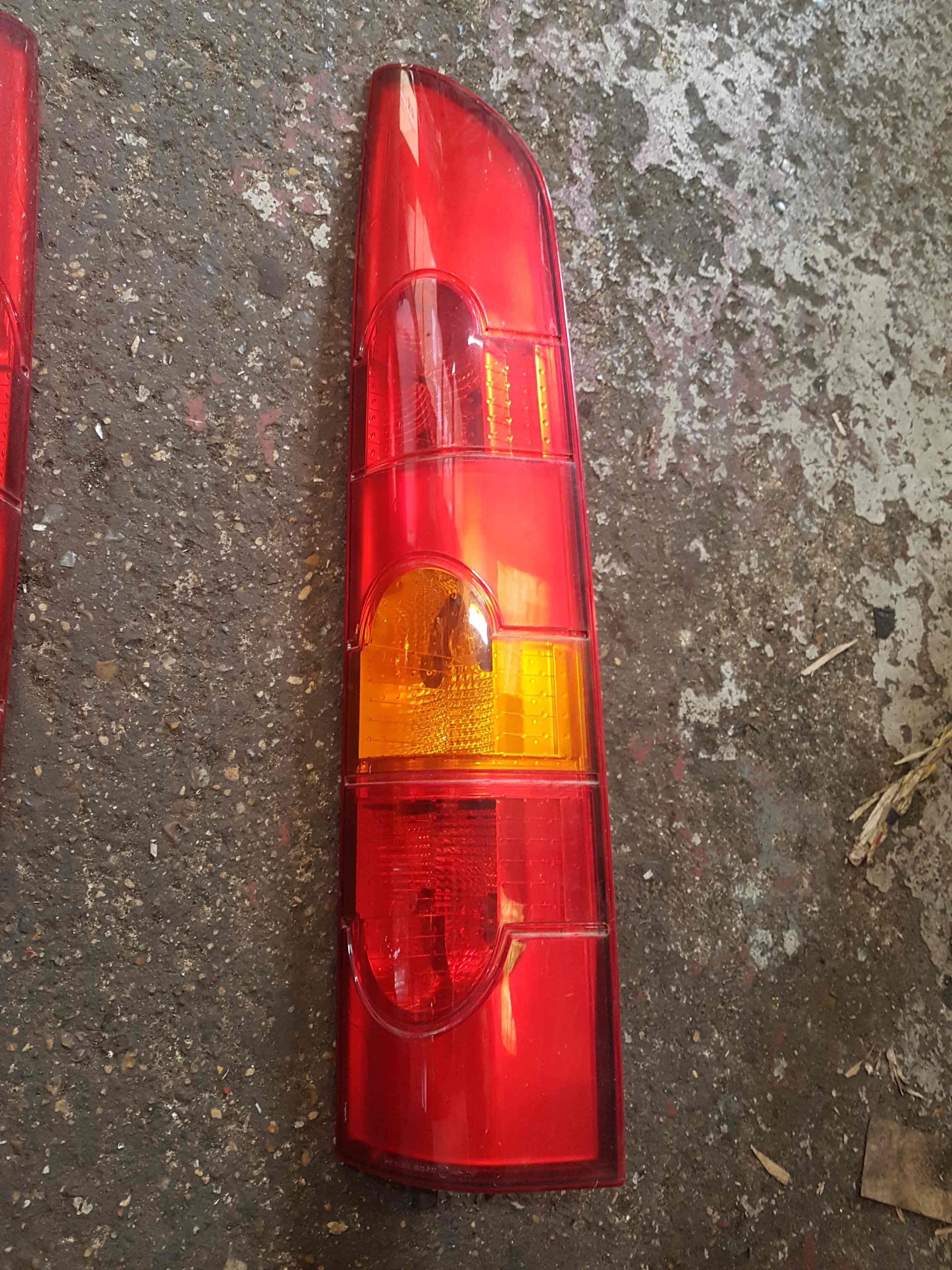Thumb 2 Renault Kangoo MPV 2003-2007 Drivers OSR Rear Light