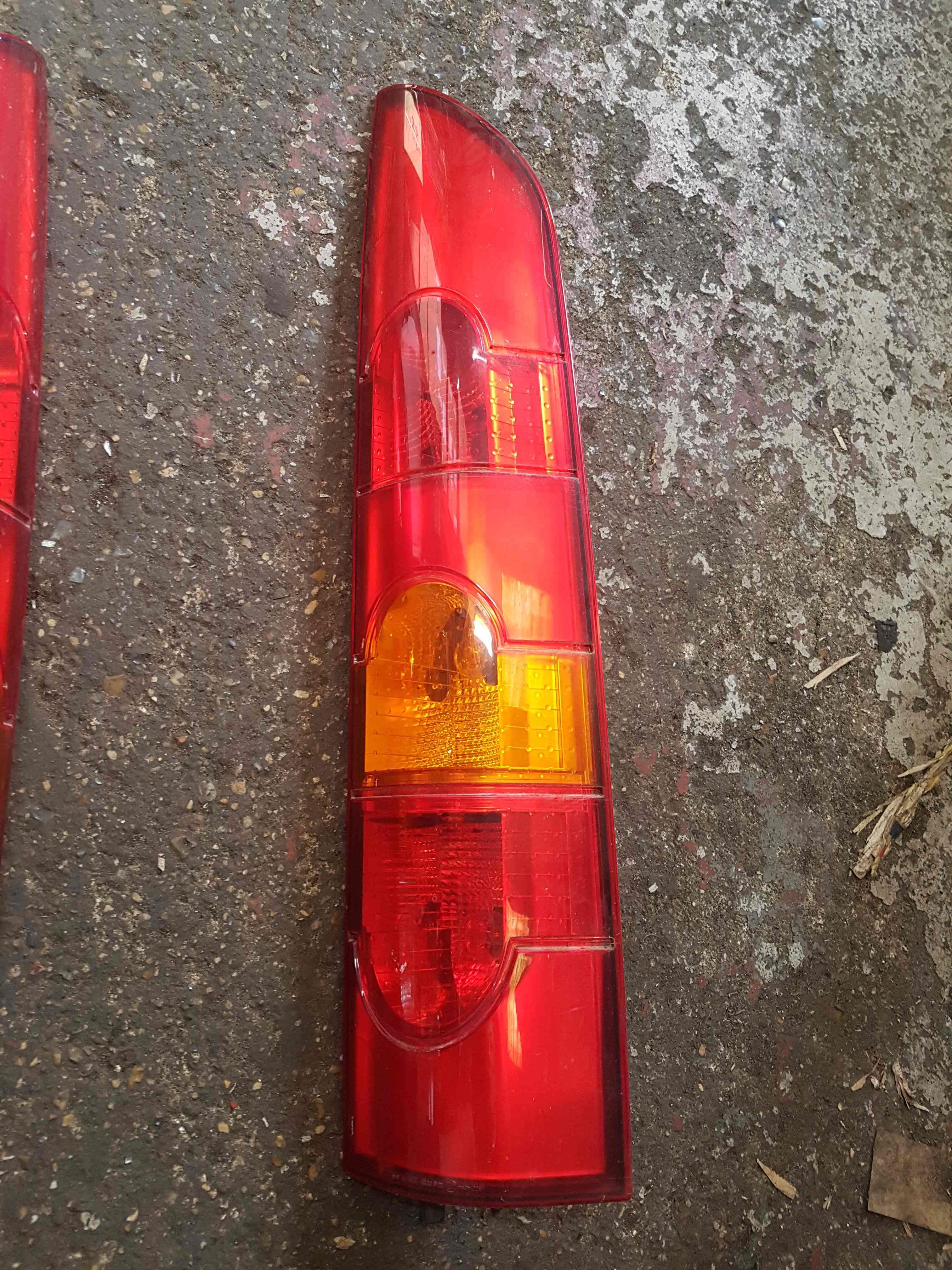 Thumb 3 Renault Kangoo MPV 2003-2007 Drivers OSR Rear Light