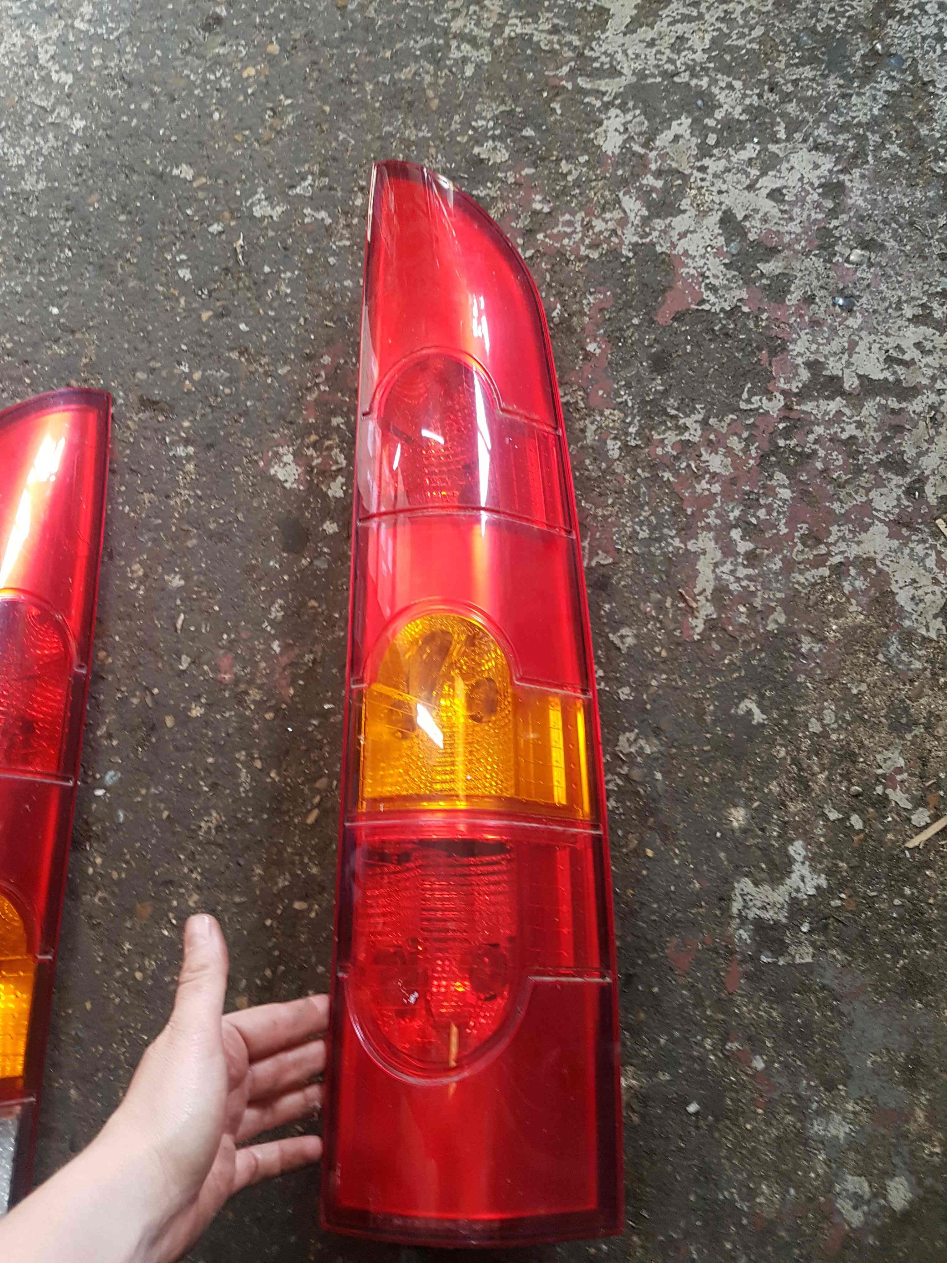Thumb 8 Renault Kangoo MPV 2003-2007 Drivers OSR Rear Light