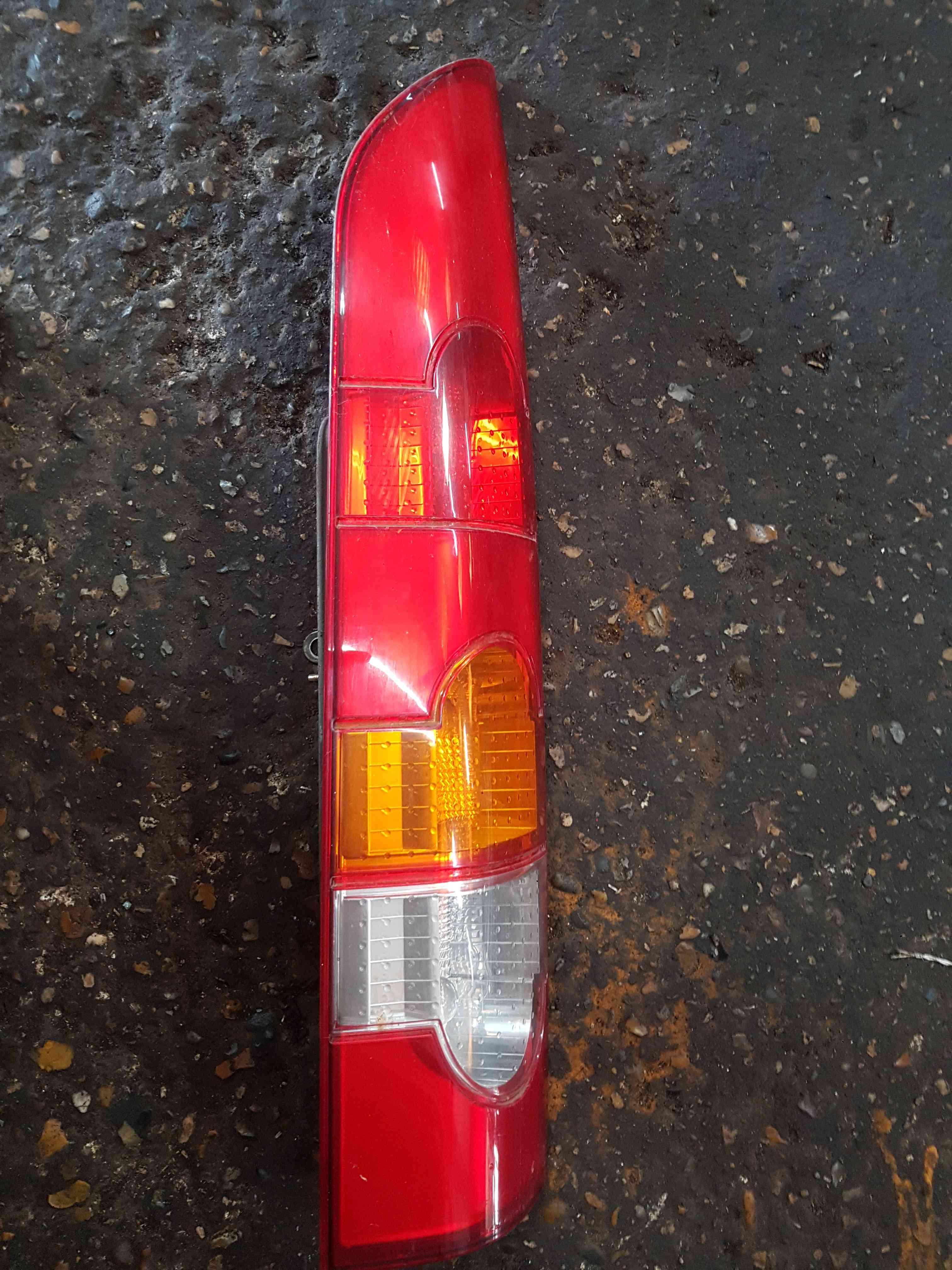 Thumb 2 Renault Kangoo MPV 2003-2007 Passenger NSR Rear Light Lift Up Boot
